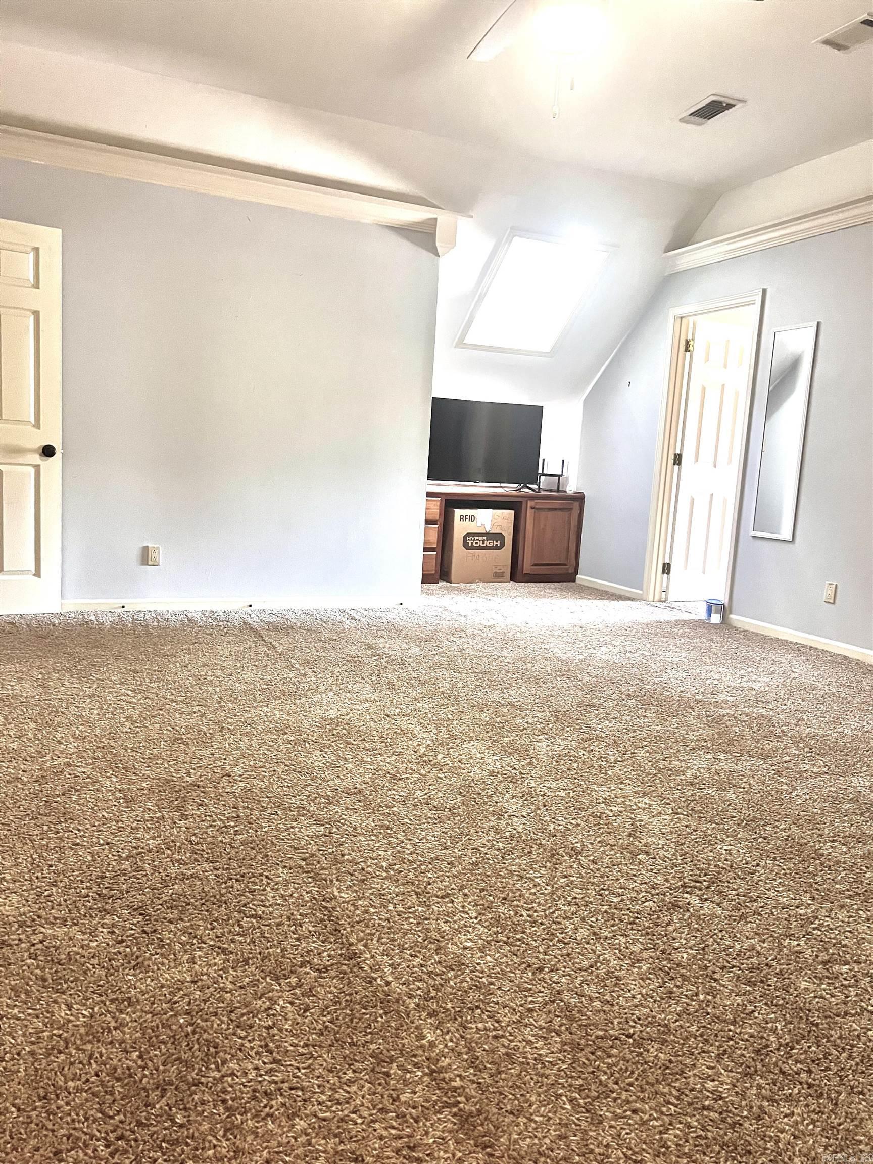 130 Day Drive Property Photo 14