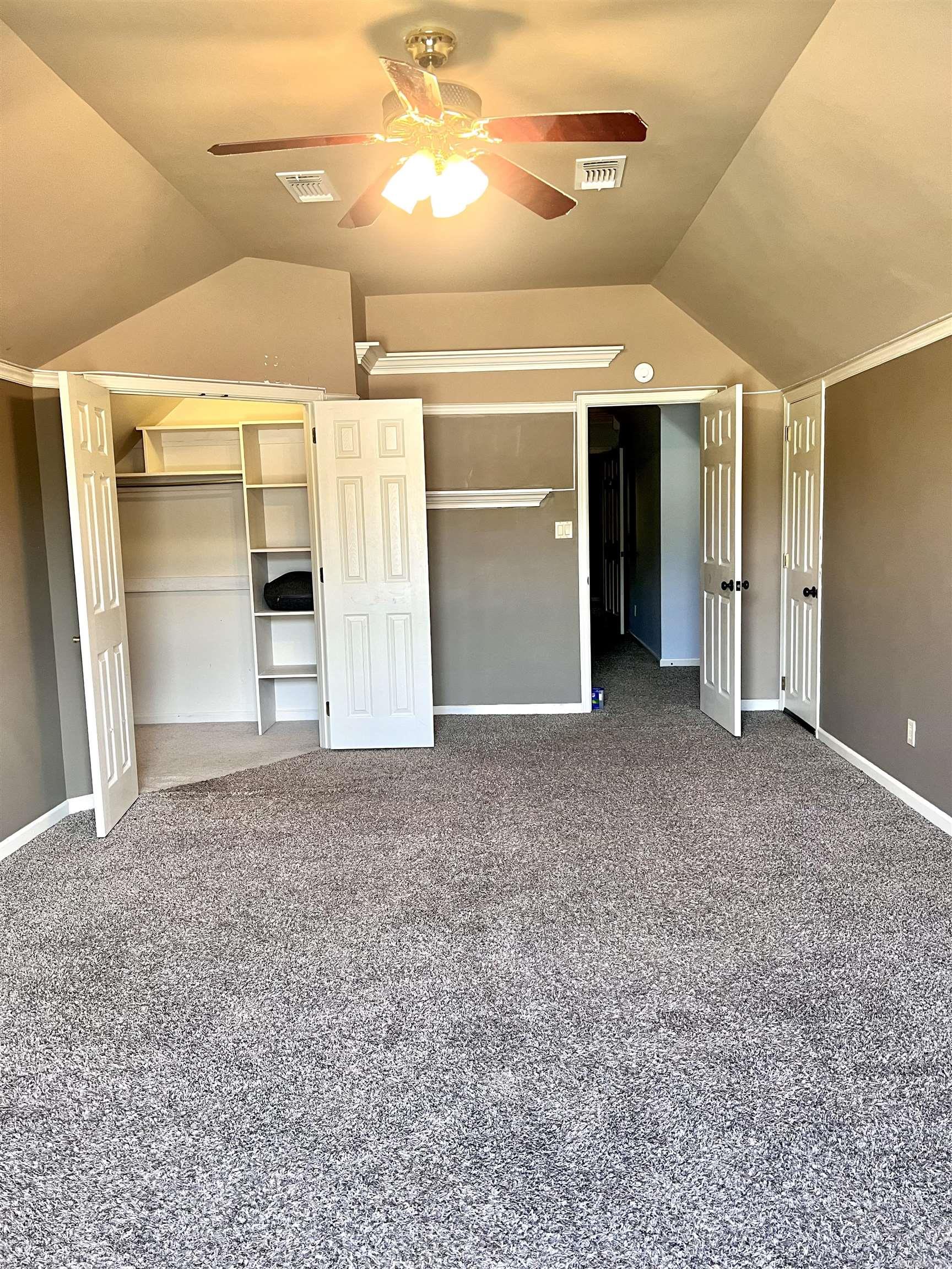 130 Day Drive Property Photo 16