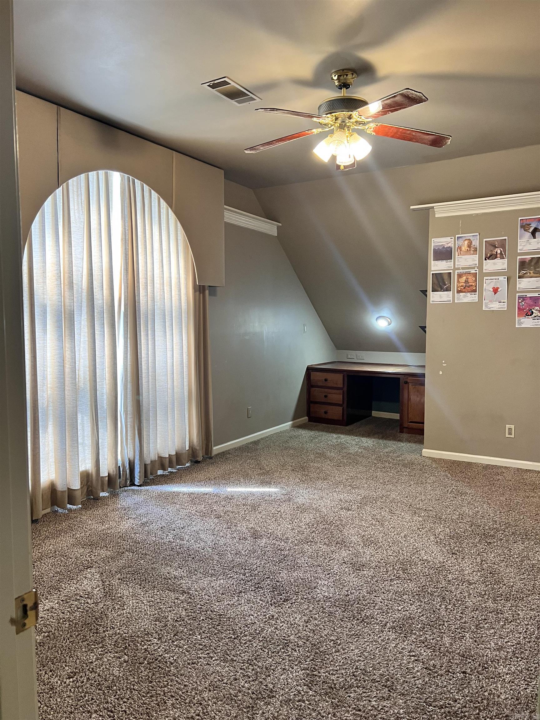 130 Day Drive Property Photo 21