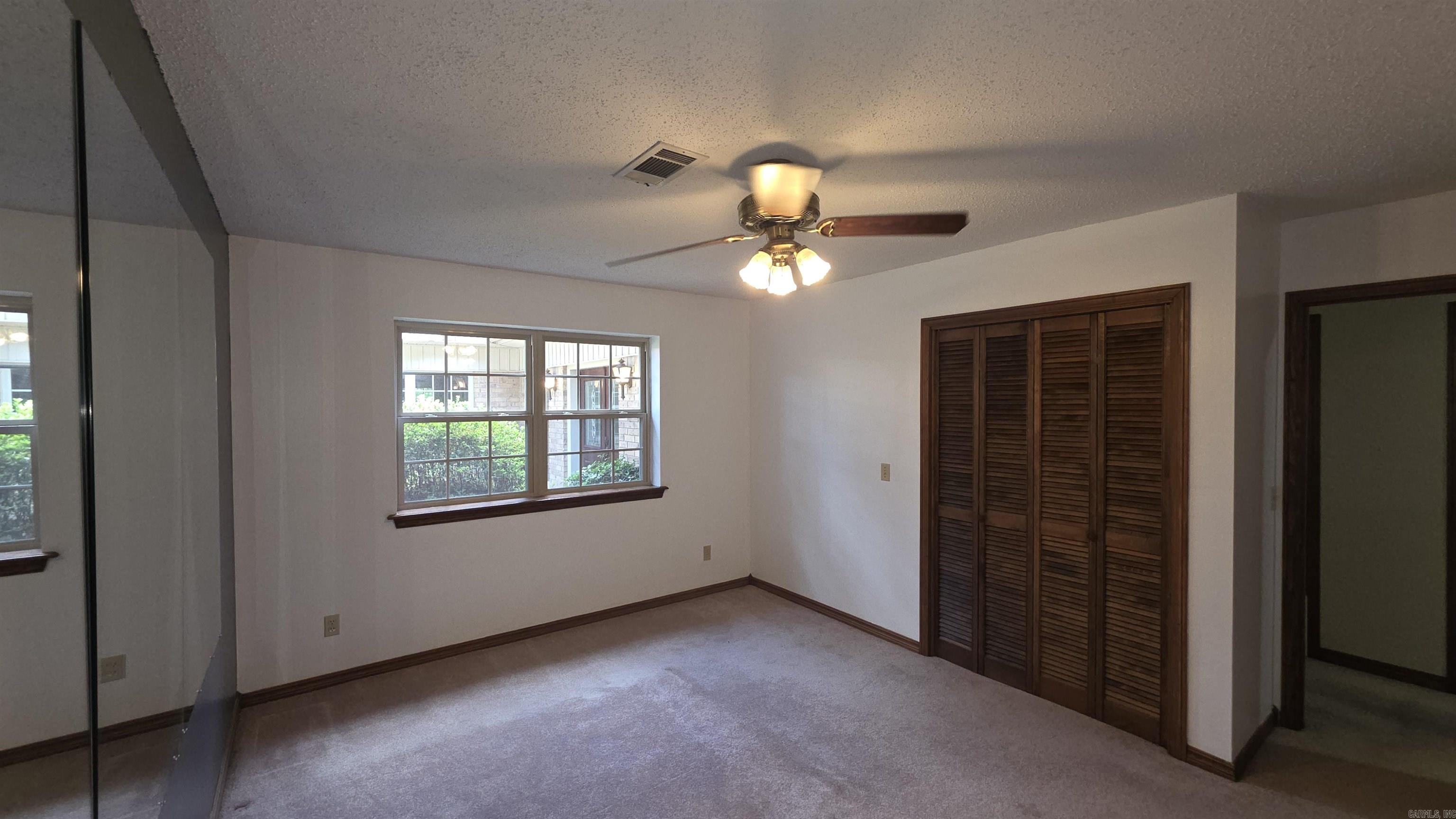 607 Old Post Road Property Photo 25