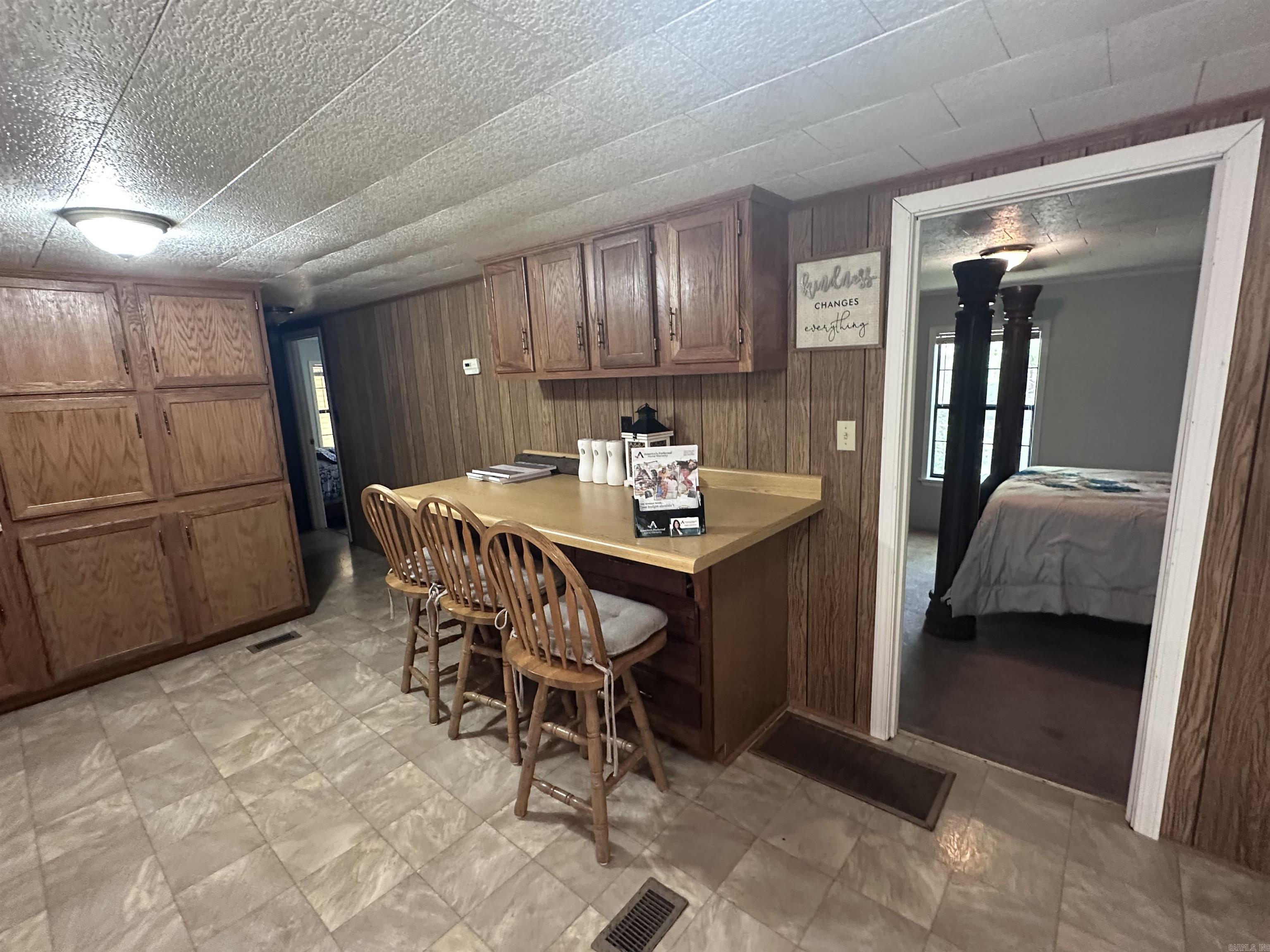 19 Riverside Lane Property Photo 14