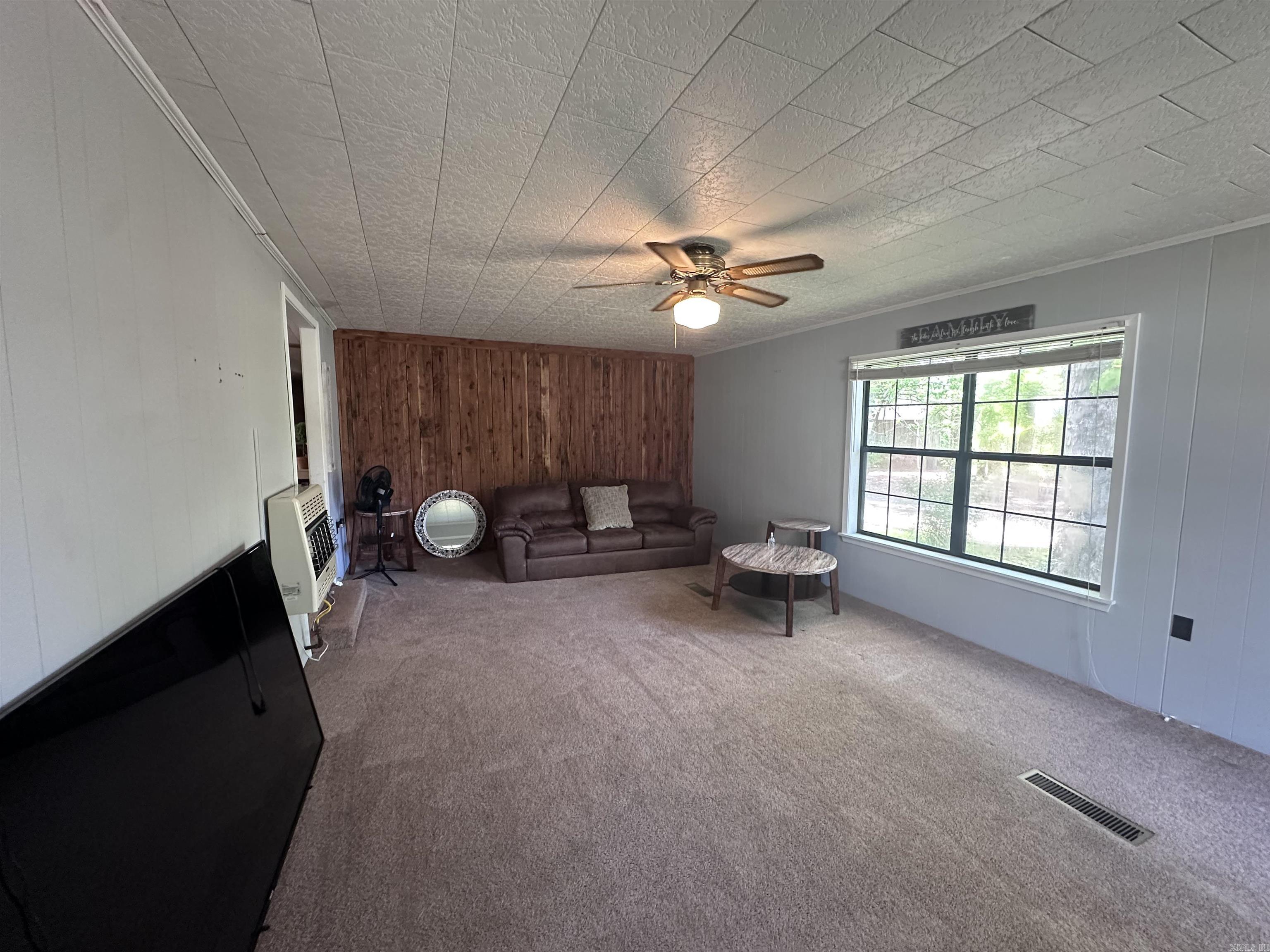 19 Riverside Lane Property Photo 15