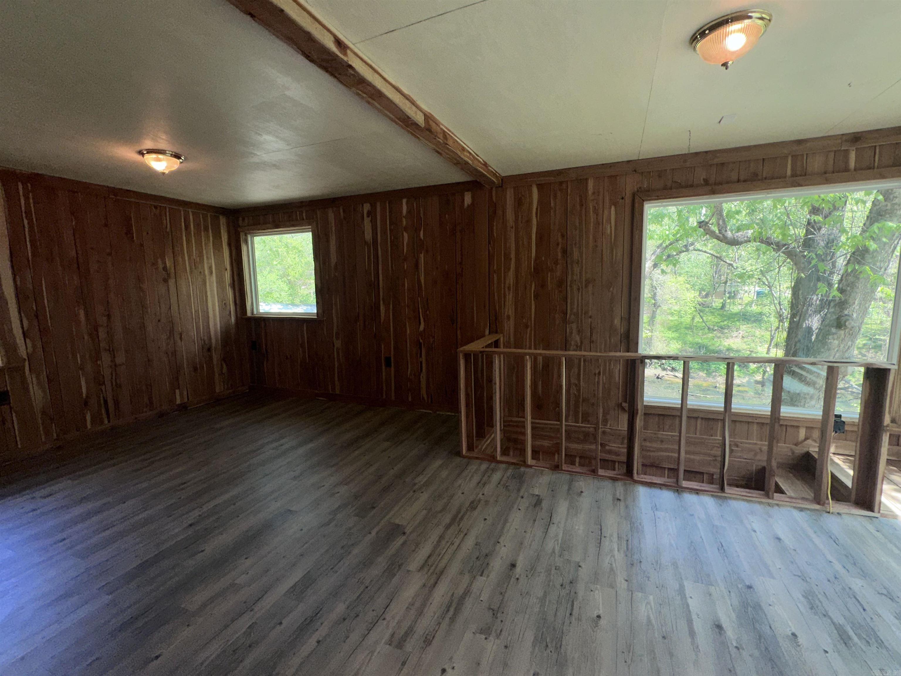 19 Riverside Lane Property Photo 34