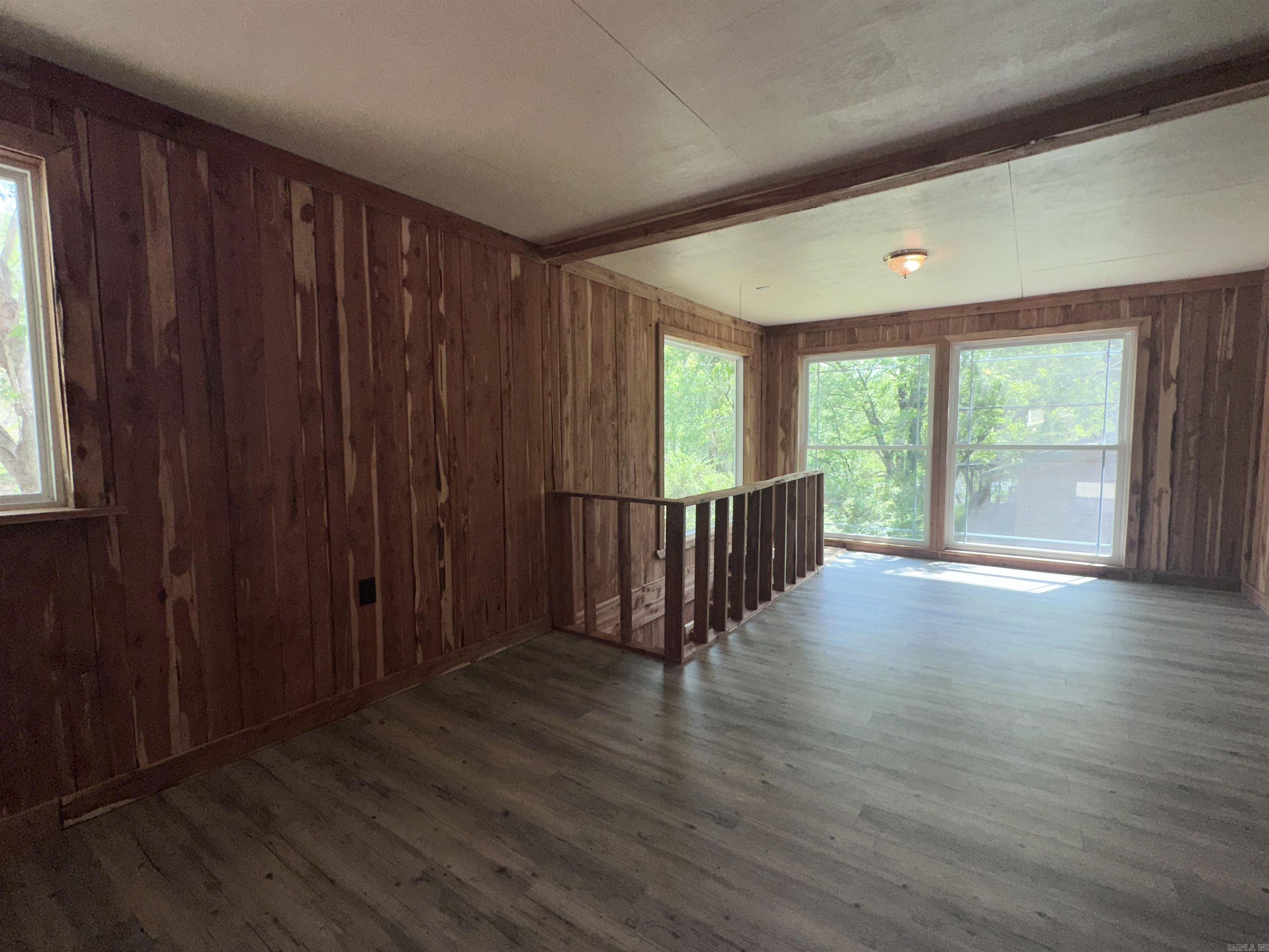 19 Riverside Lane Property Photo 36