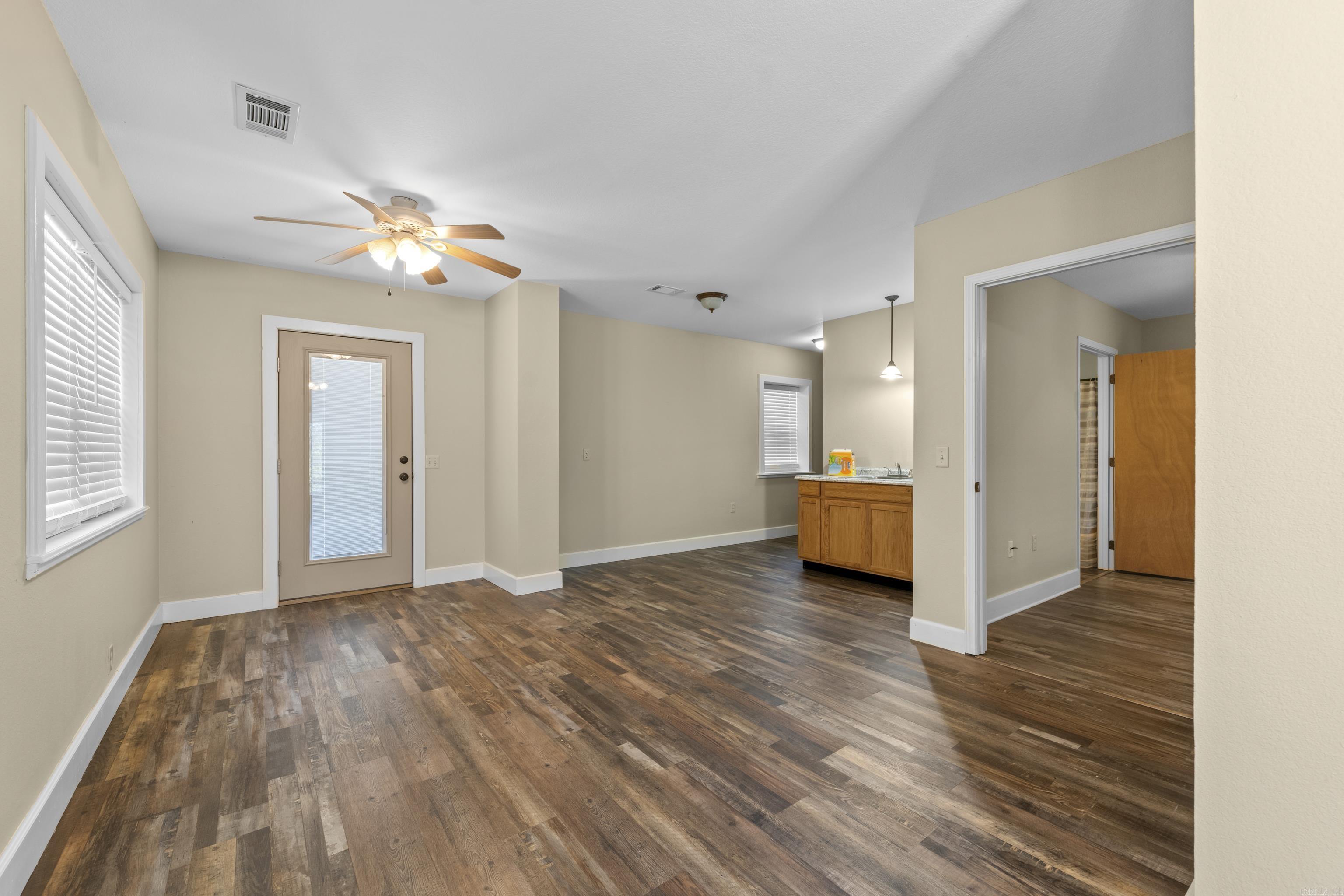 50 Tnt Ln. Property Photo 9
