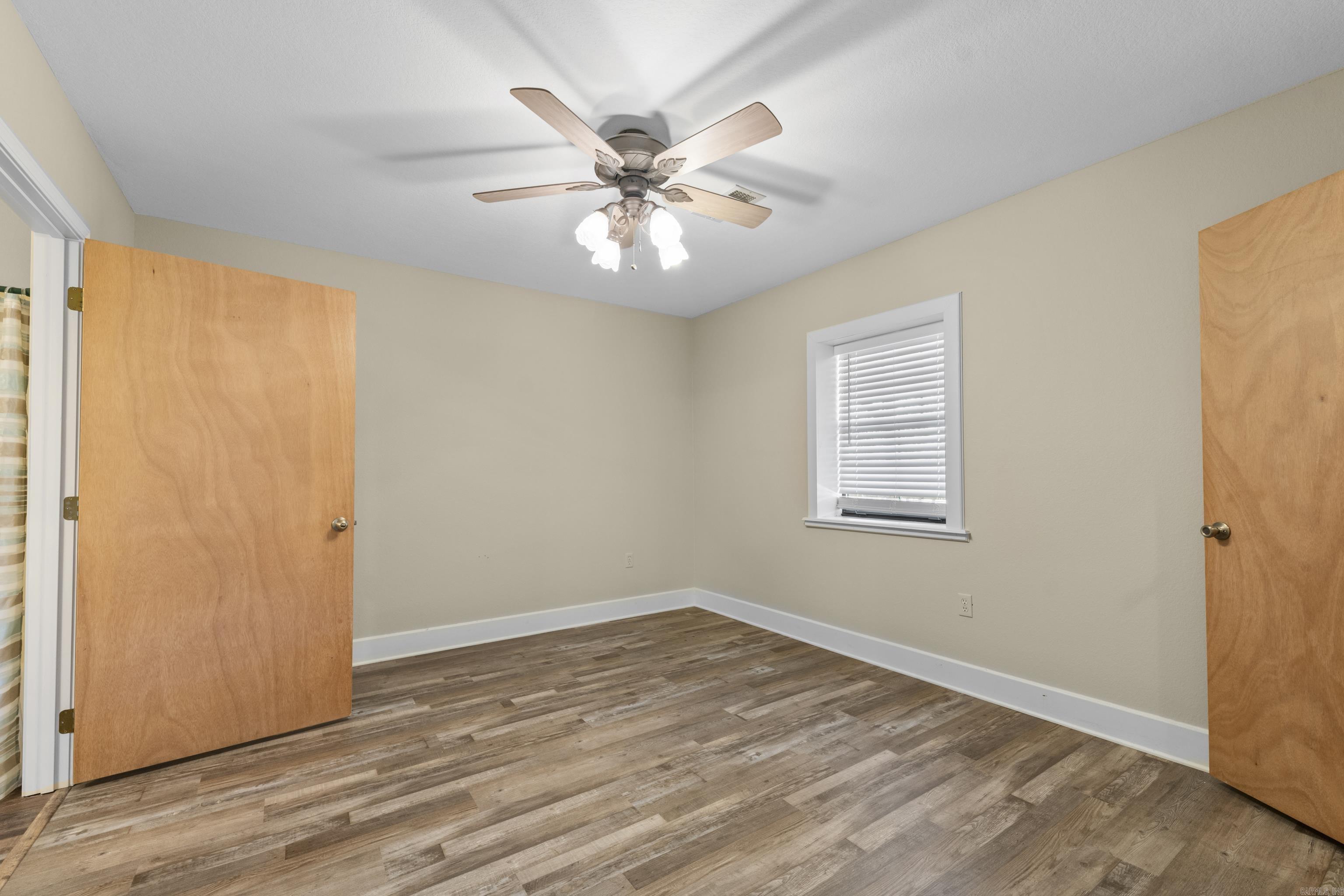 50 Tnt Ln. Property Photo 32