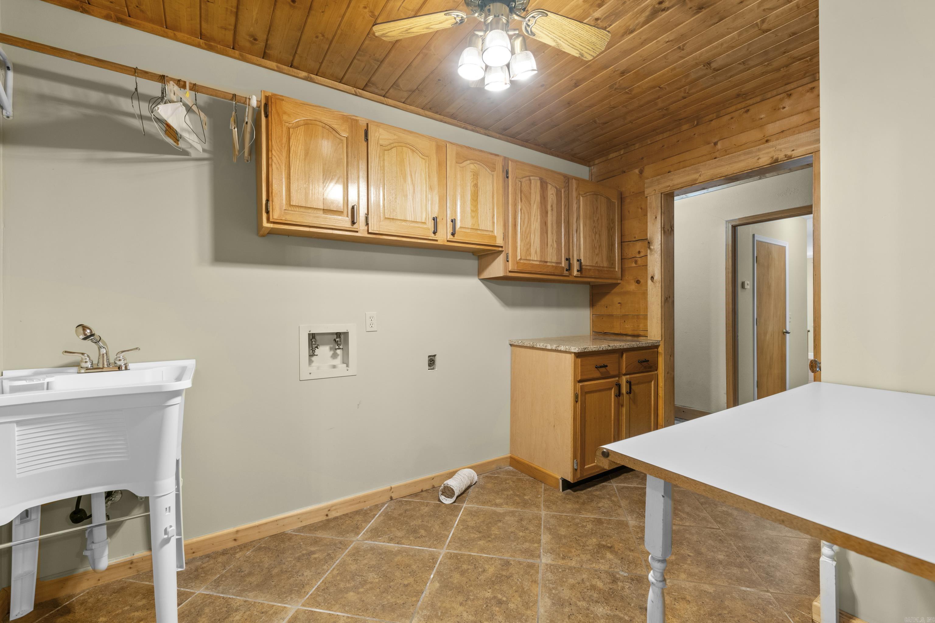 50 Tnt Ln. Property Photo 36