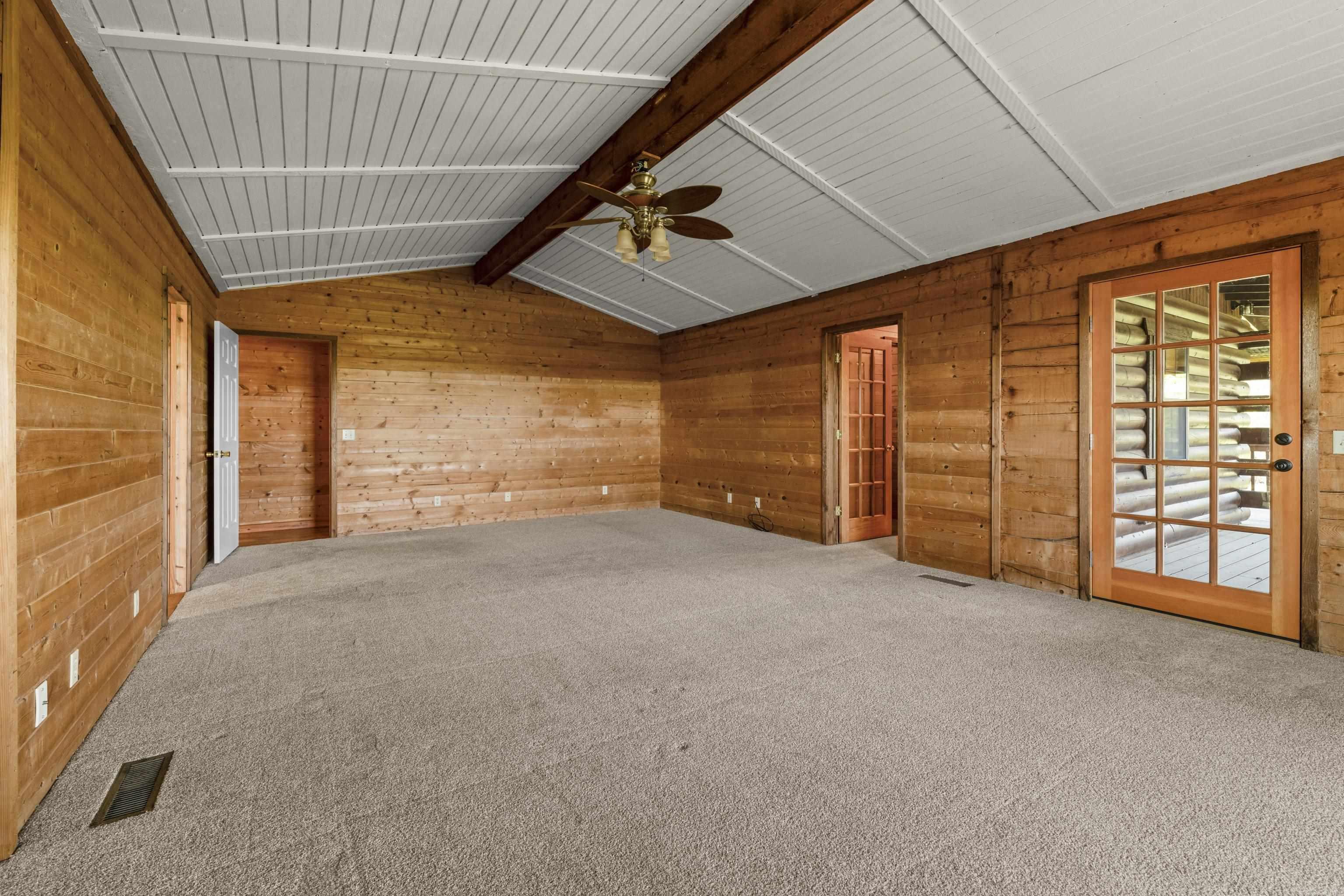 50 Tnt Ln. Property Photo 37