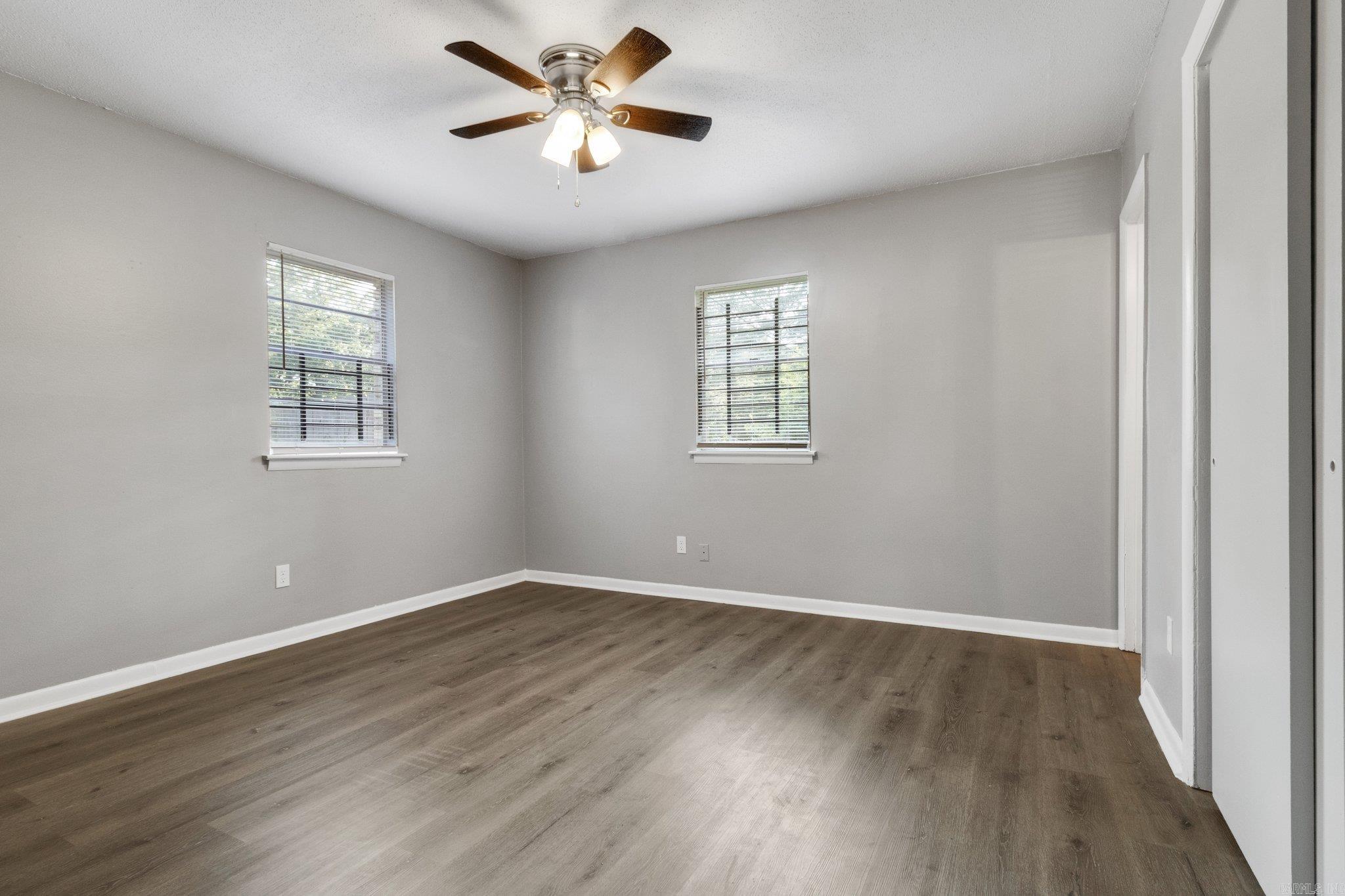 9824 Chicot Road Property Photo 9