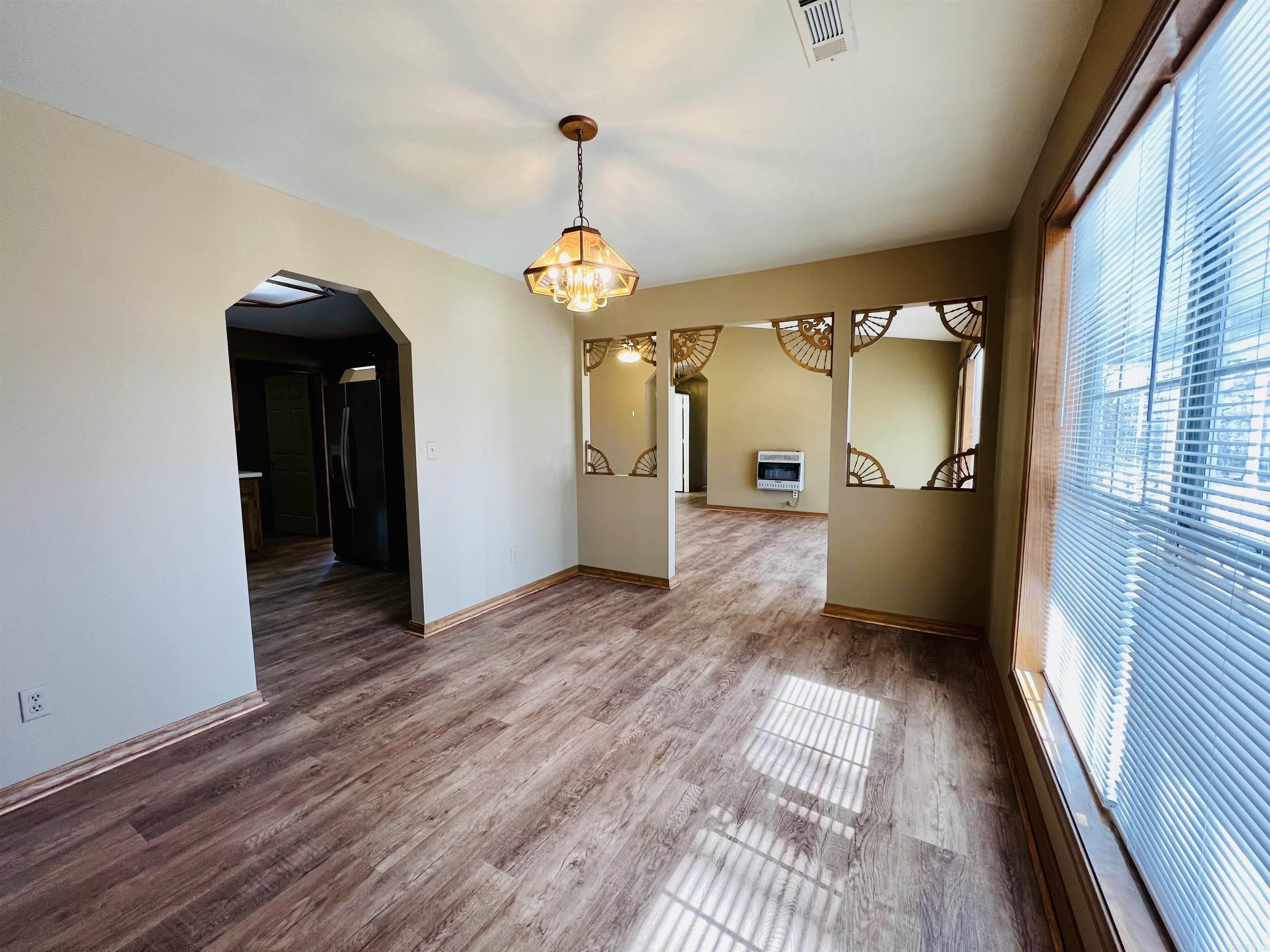 410 Davis Creek Road Property Photo 13