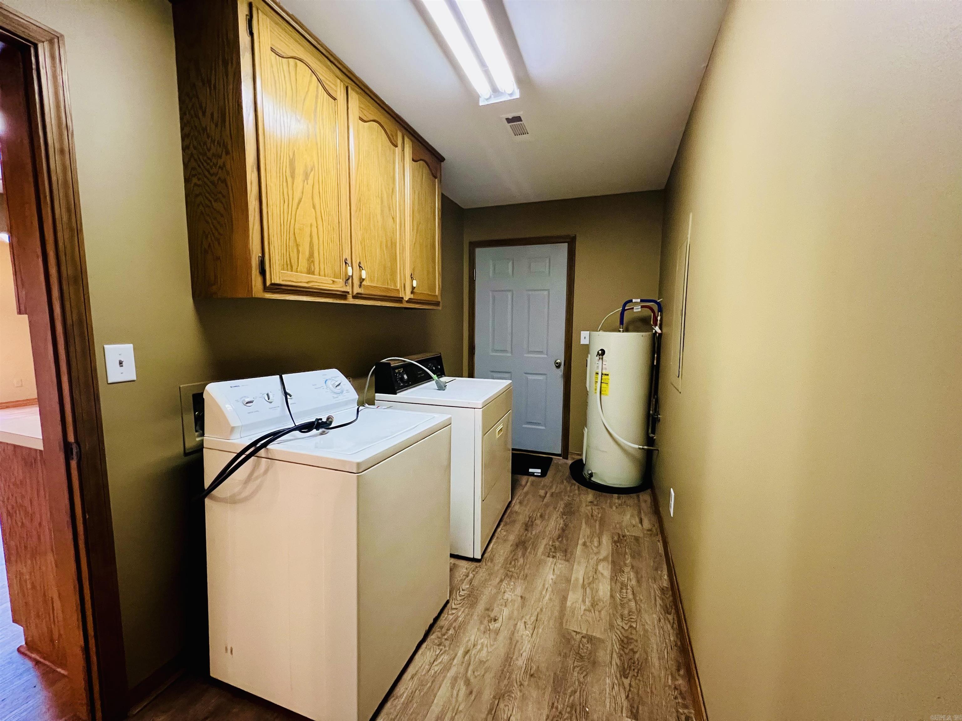 410 Davis Creek Road Property Photo 14