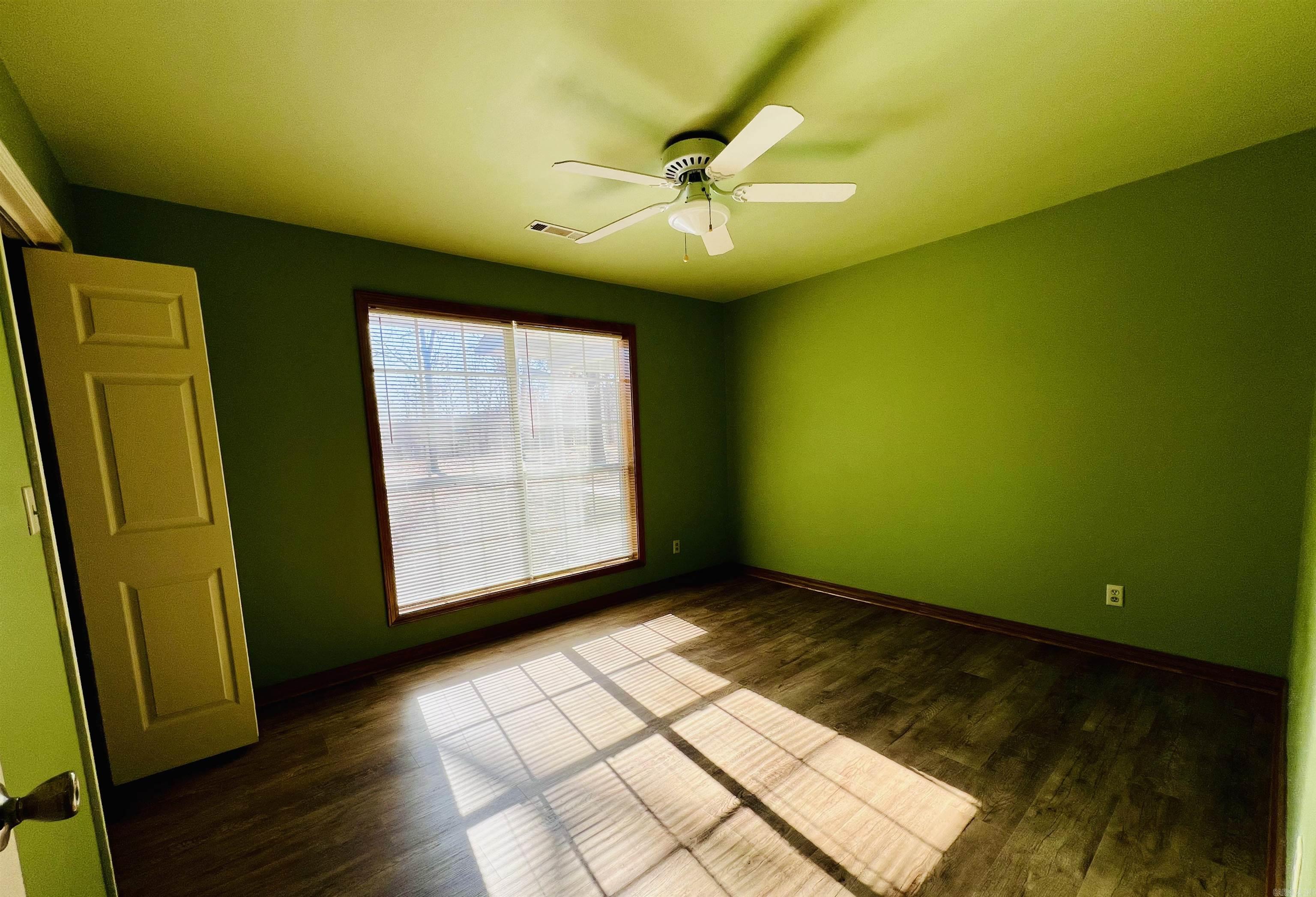 410 Davis Creek Road Property Photo 15