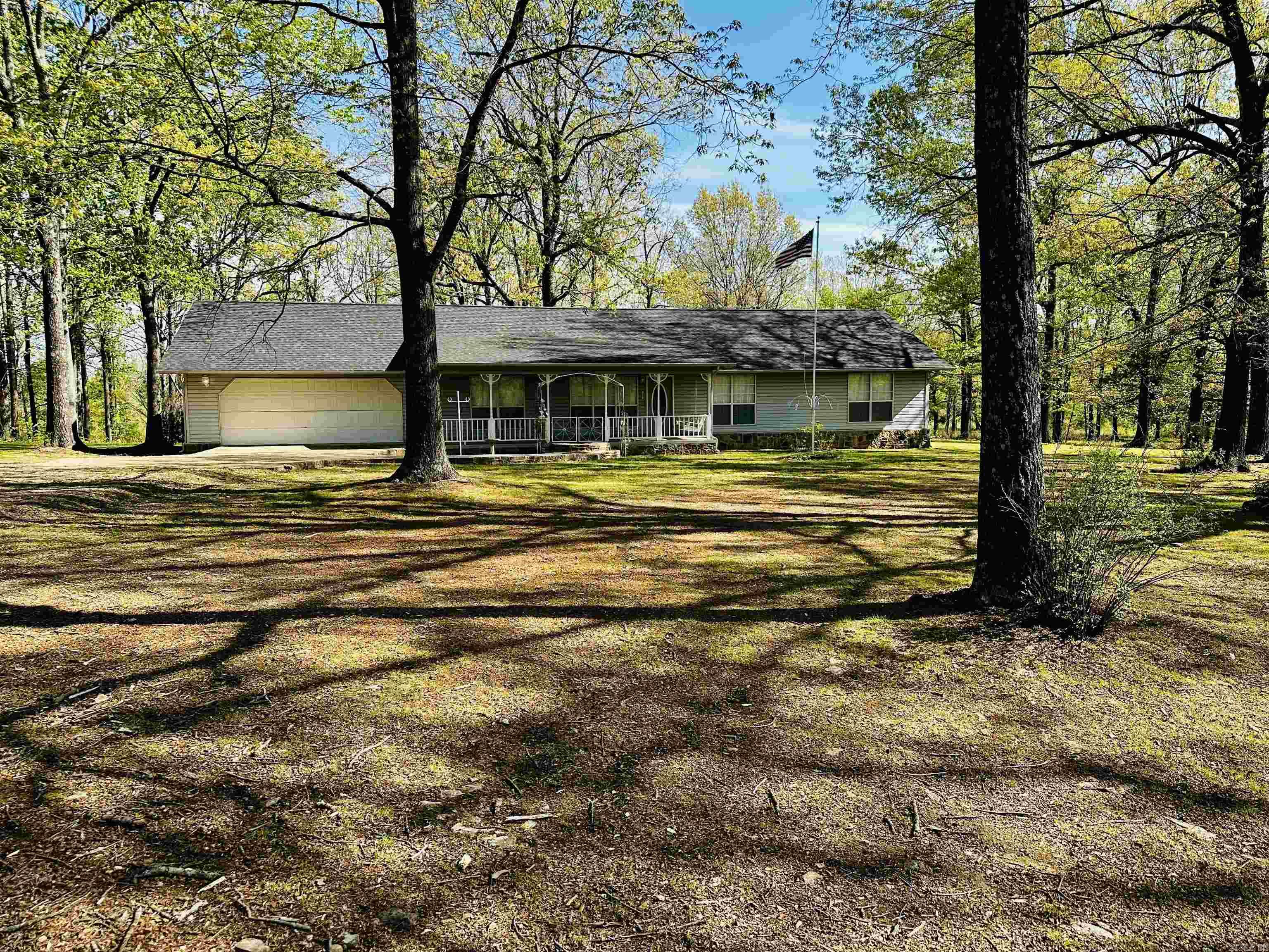 410 Davis Creek Road Property Photo 22