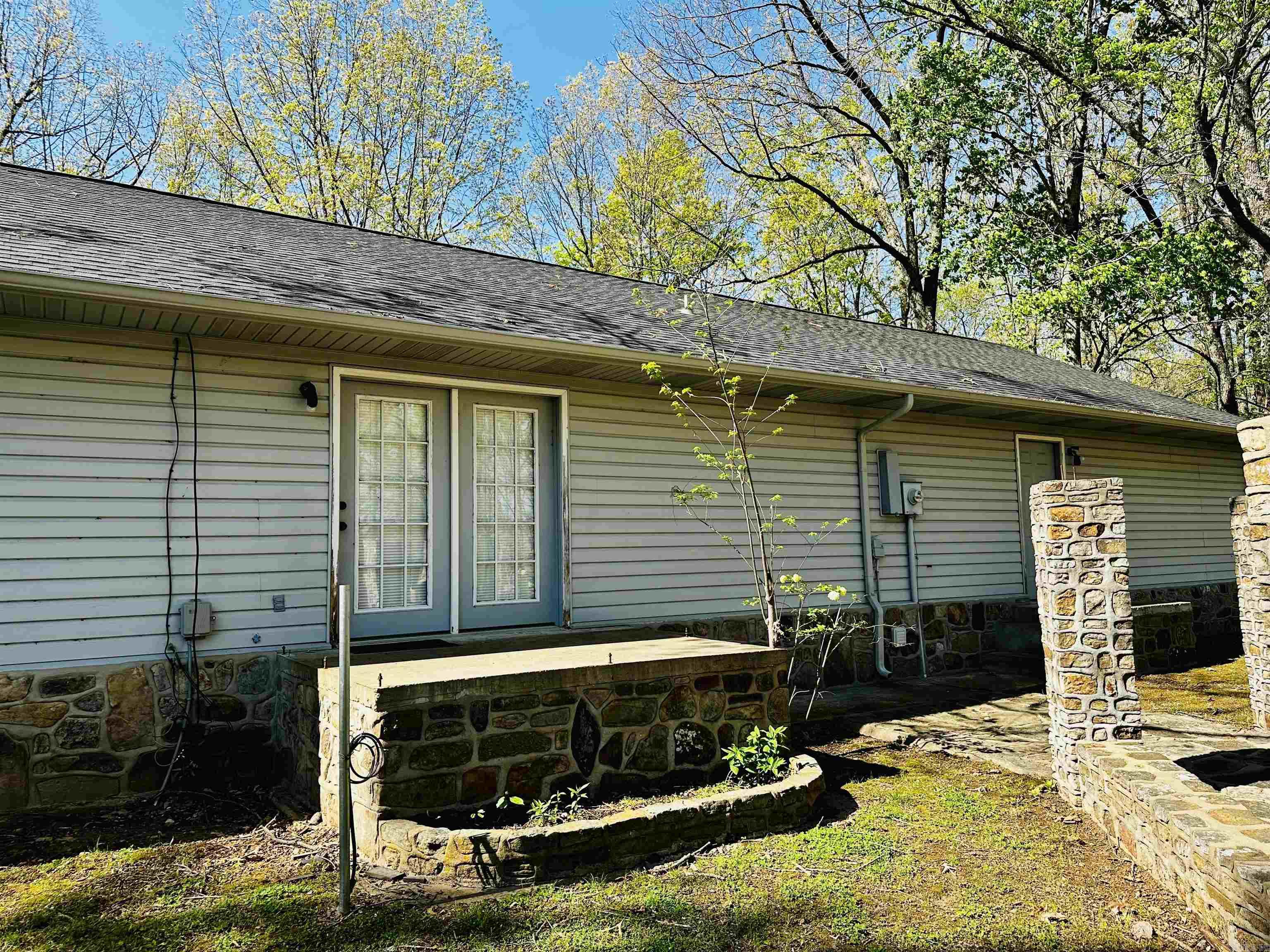 410 Davis Creek Road Property Photo 25