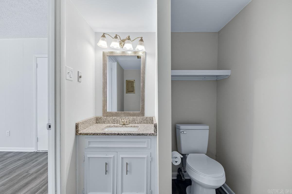 5500 Mcmurtrey Drive Property Photo 13