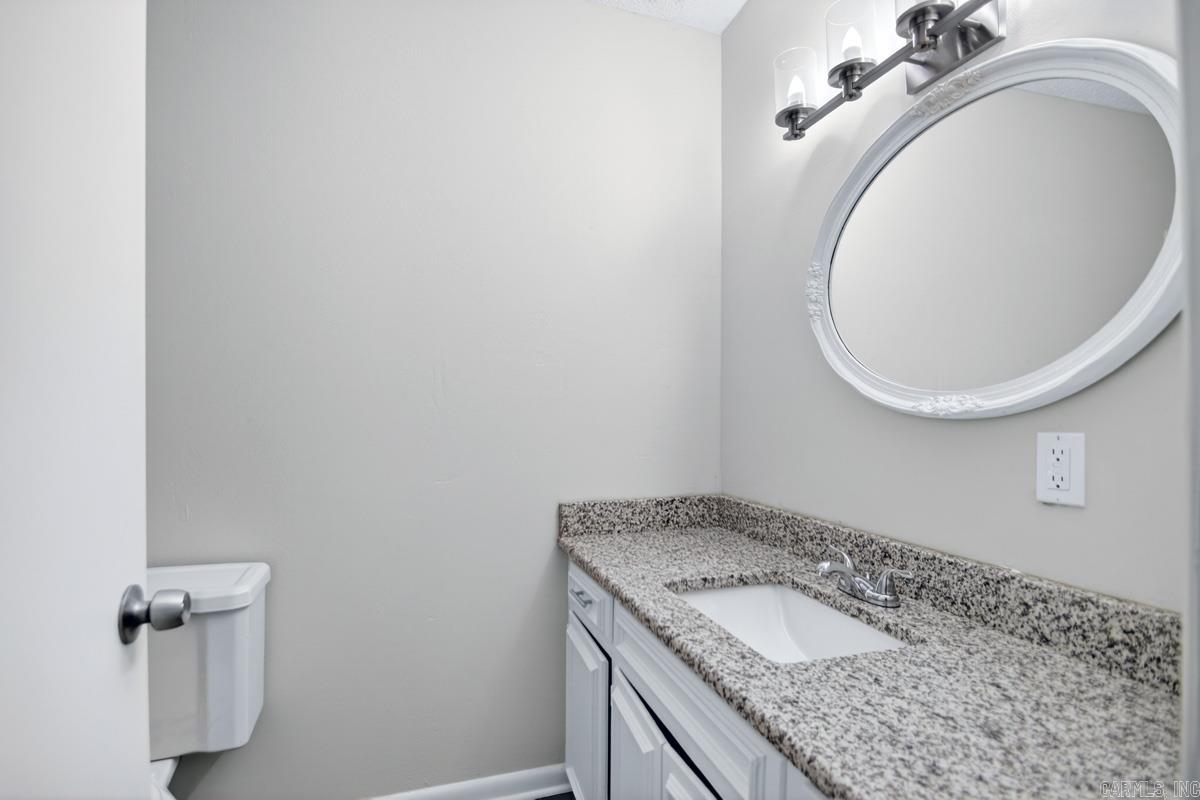 5500 Mcmurtrey Drive Property Photo 19