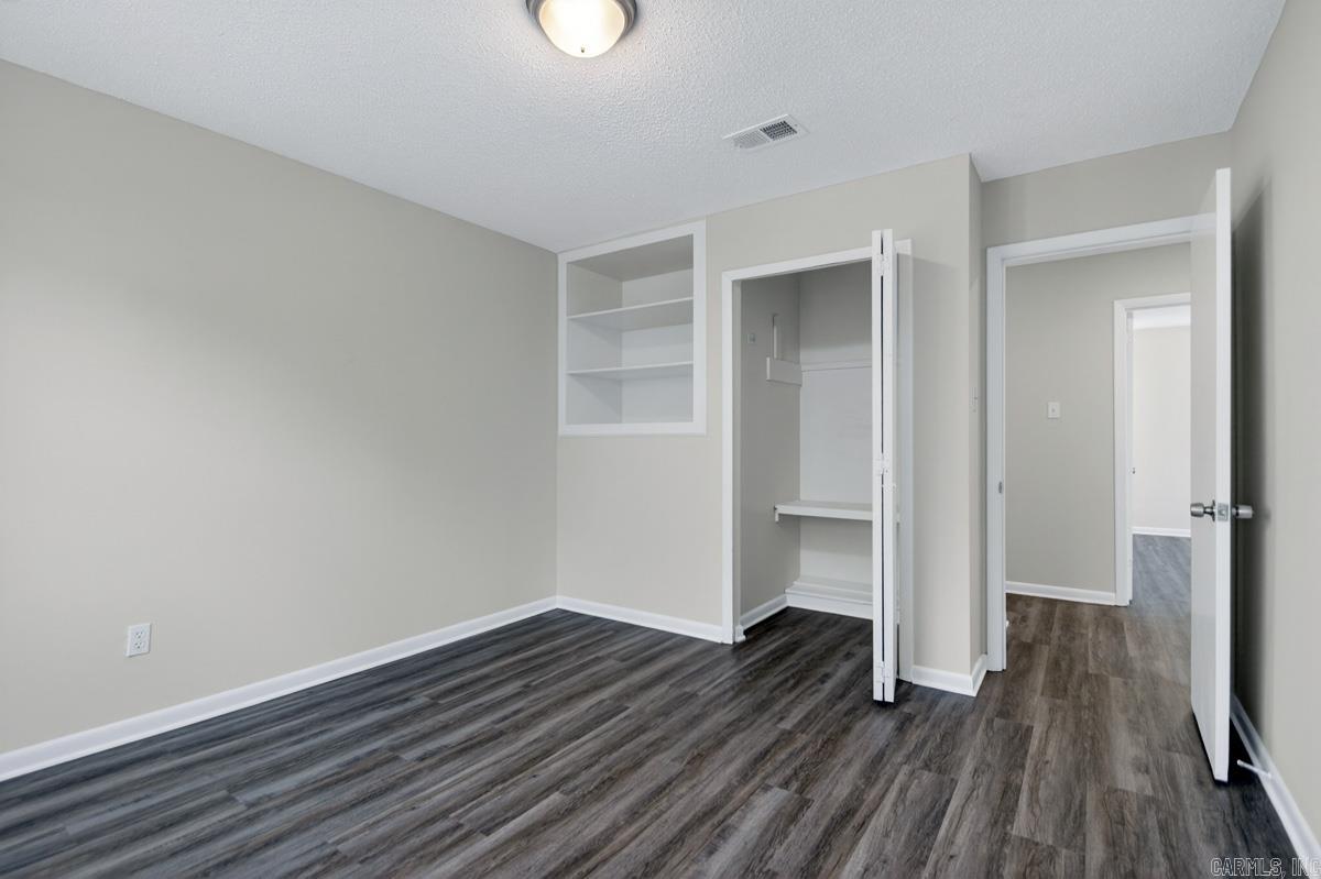 5500 Mcmurtrey Drive Property Photo 22