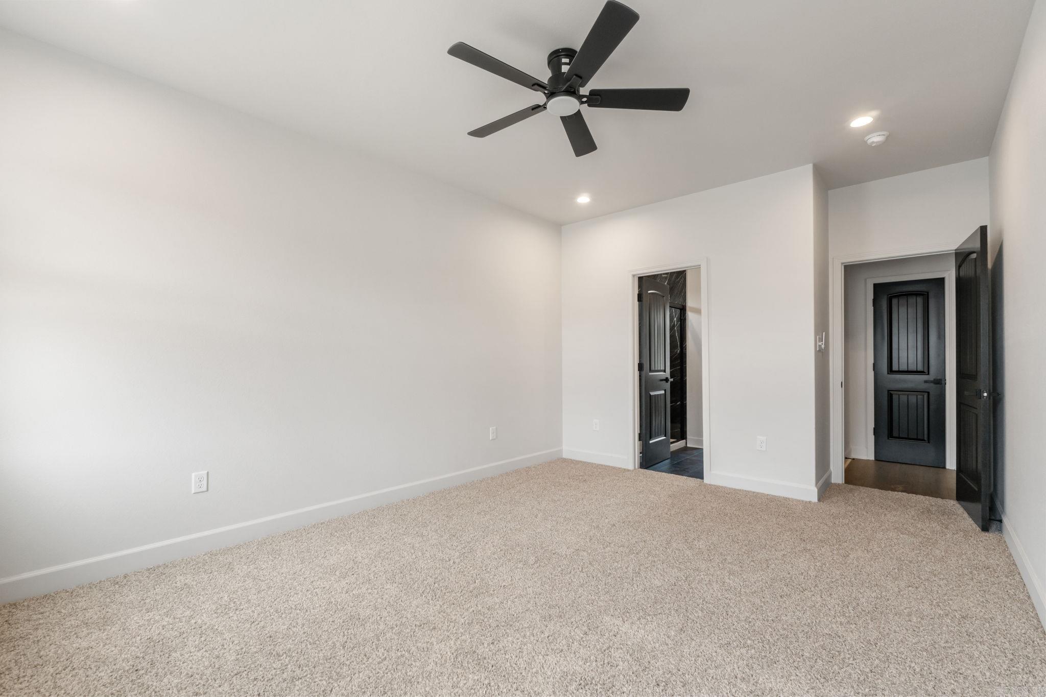 6 Spring Creek Cove Property Photo 19