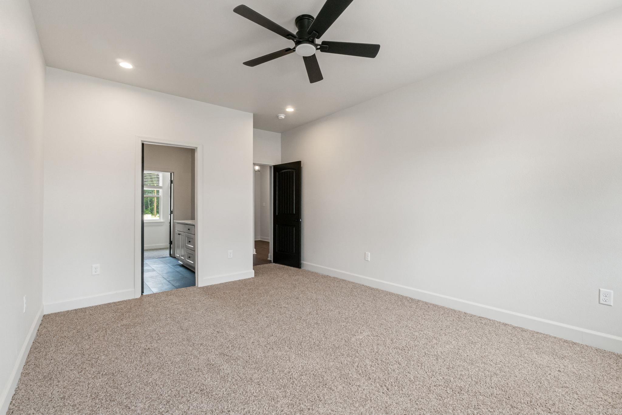 6 Spring Creek Cove Property Photo 21