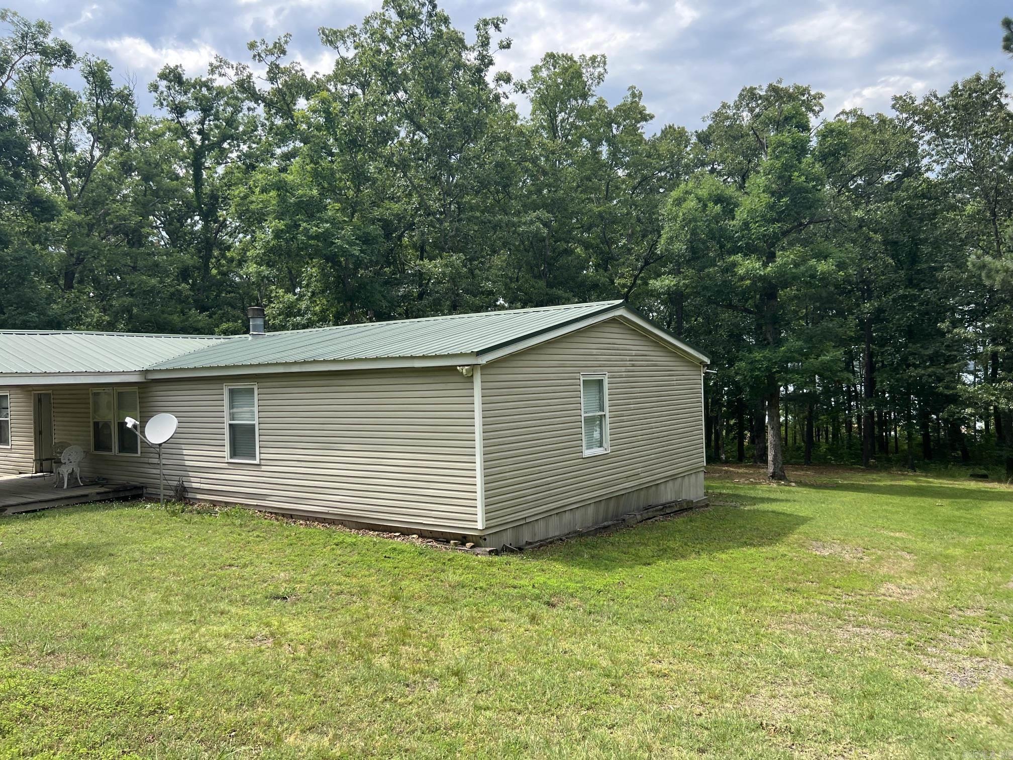 289 Dike View Road Property Photo 3
