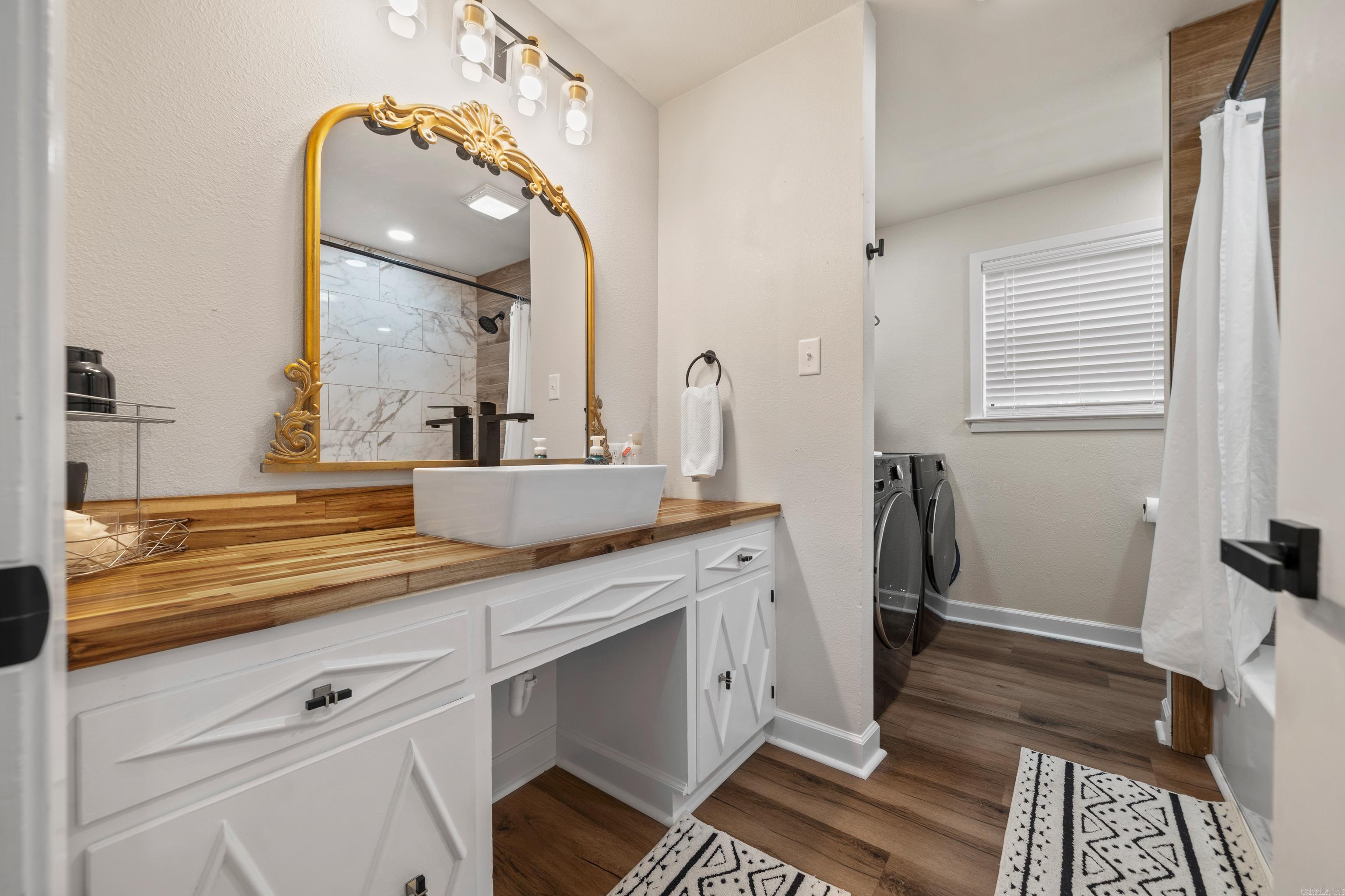 261 Woodlawn Avenue Property Photo 27