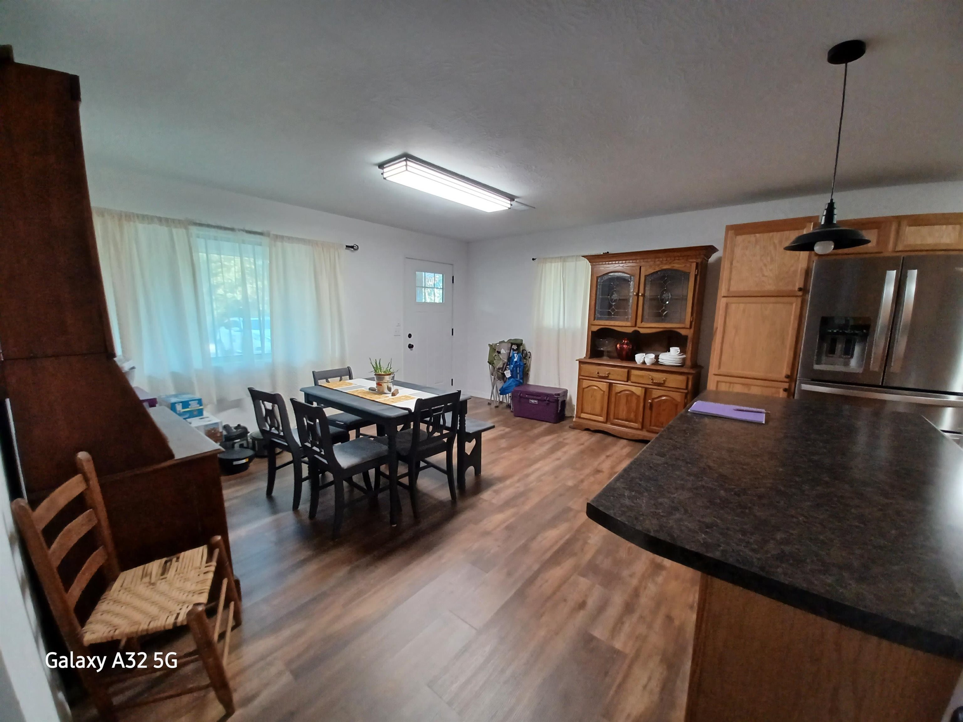 1416 W Cardinal Drive Property Photo 5
