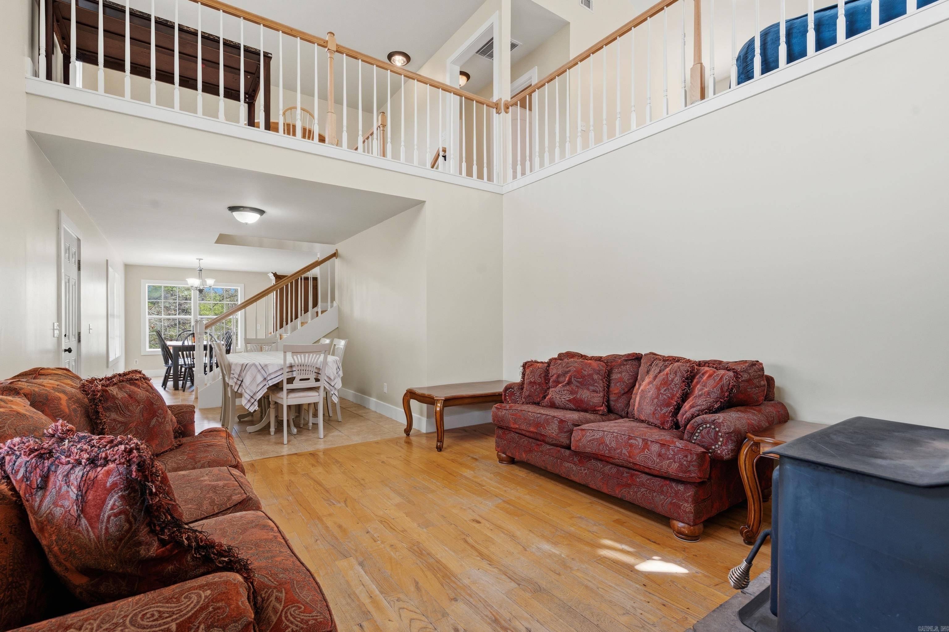 138 Peaceful Valley Trail Property Photo 14