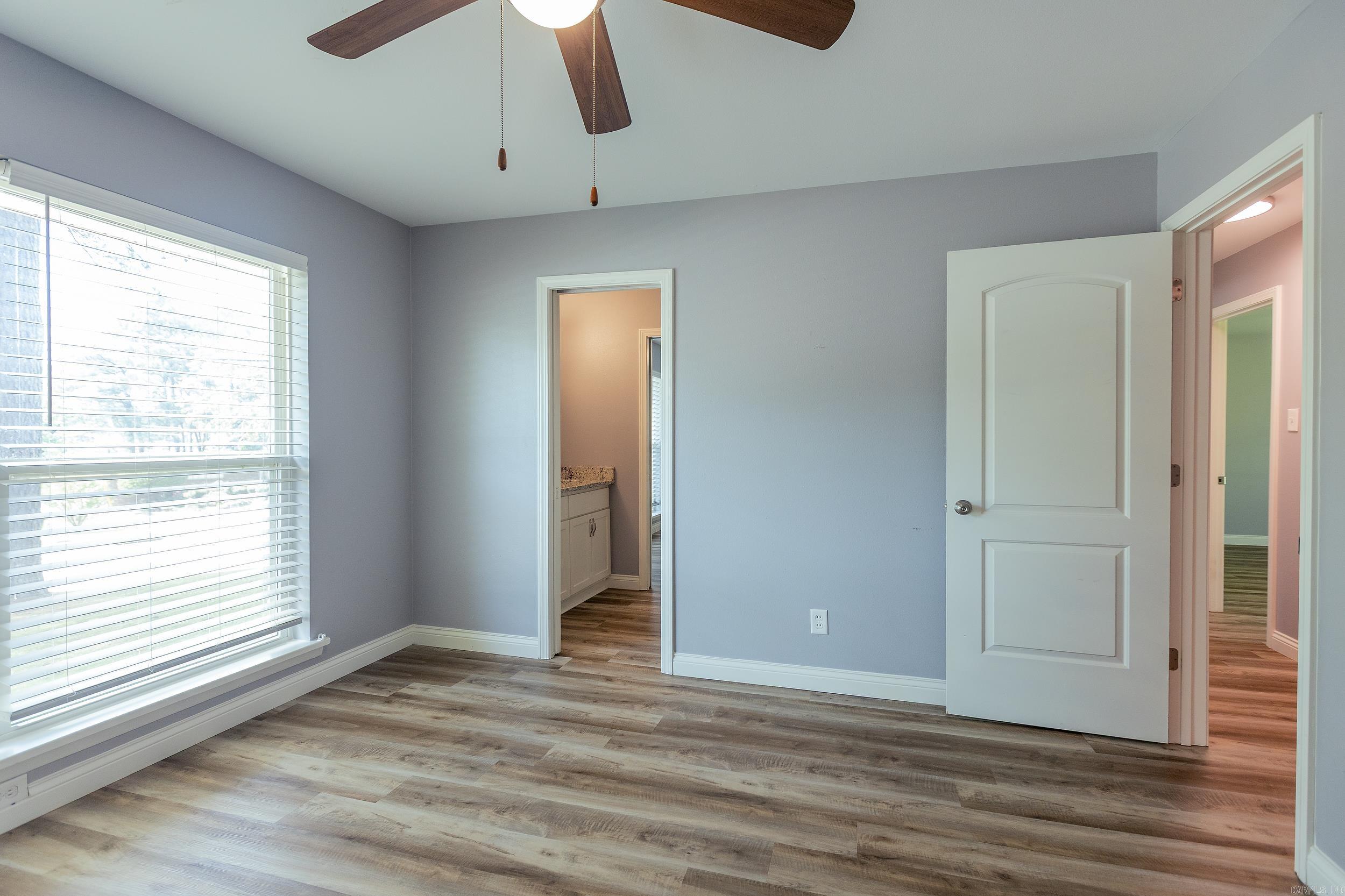 3412 North Hills Boulevard Property Photo 25