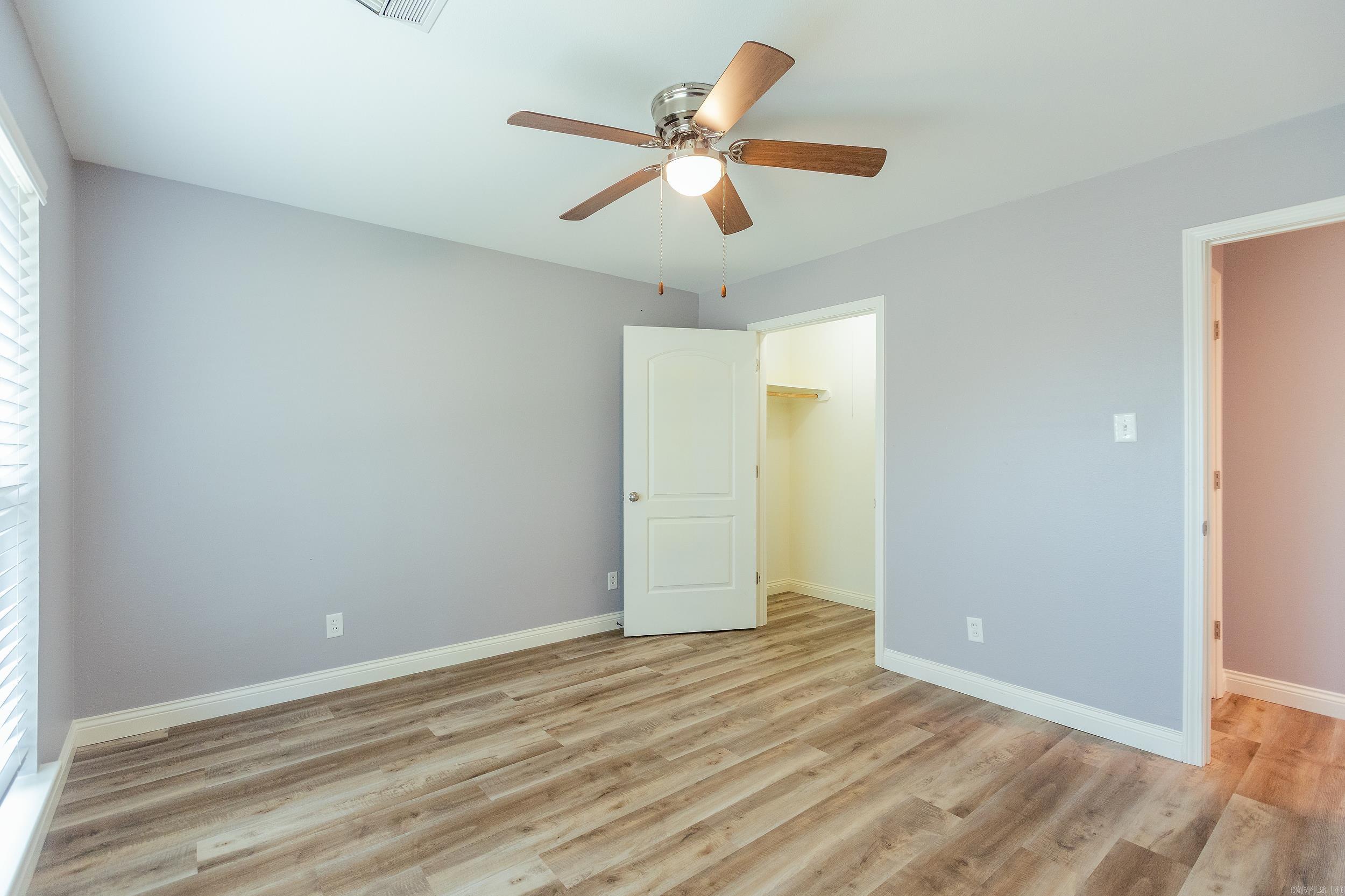3412 North Hills Boulevard Property Photo 28