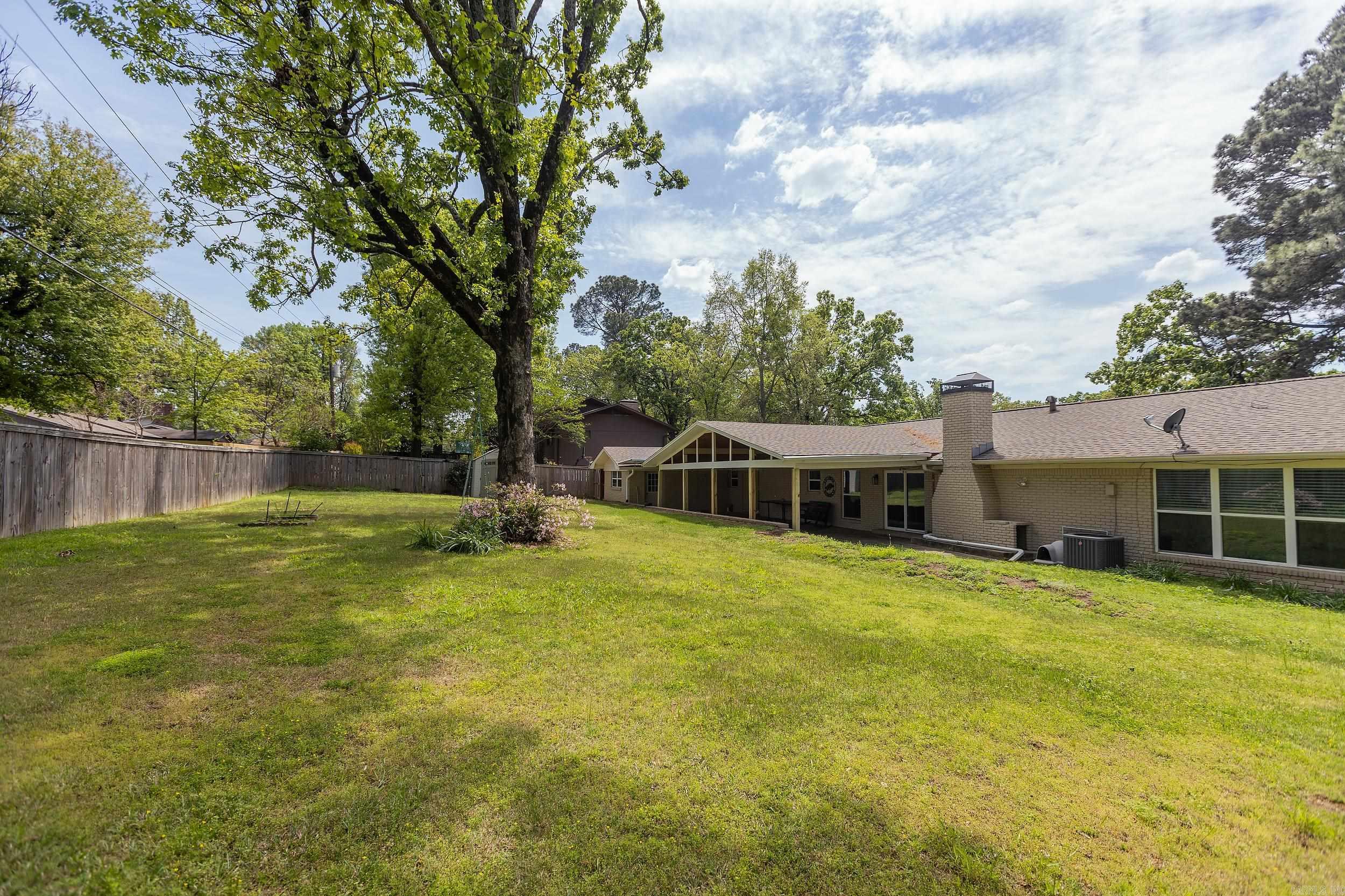 3412 North Hills Boulevard Property Photo 36
