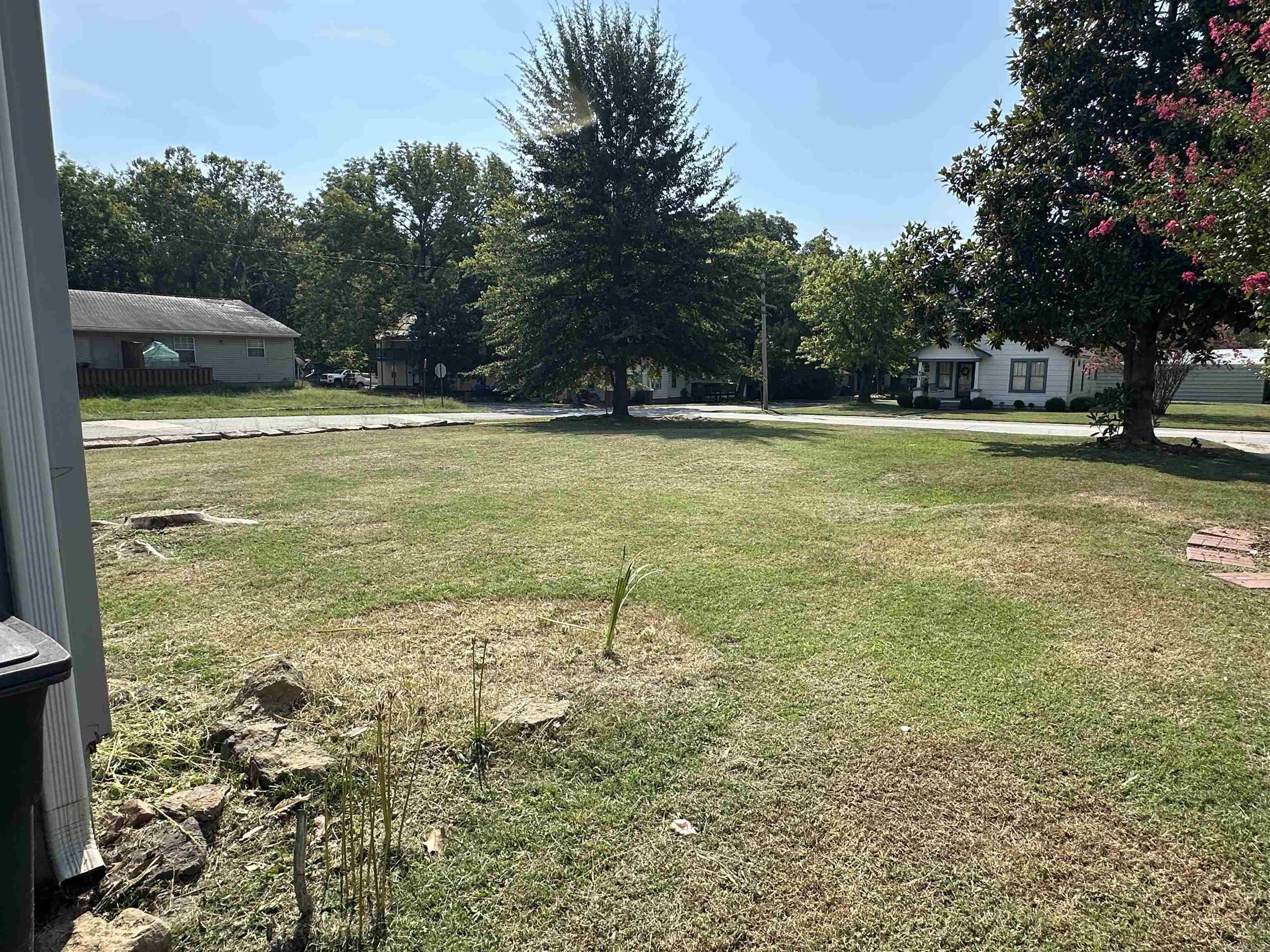 220 S 4th Street Property Photo 6