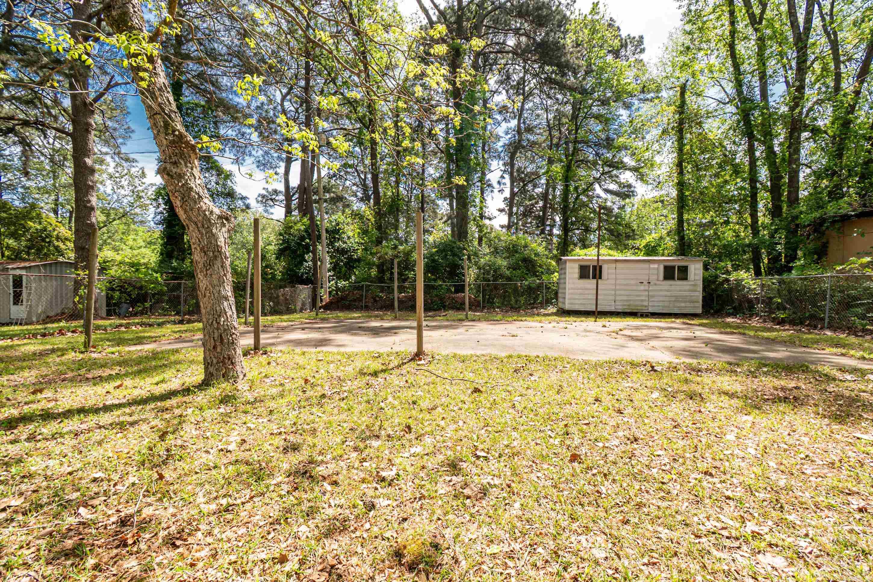 172 N Broadway Property Photo 16