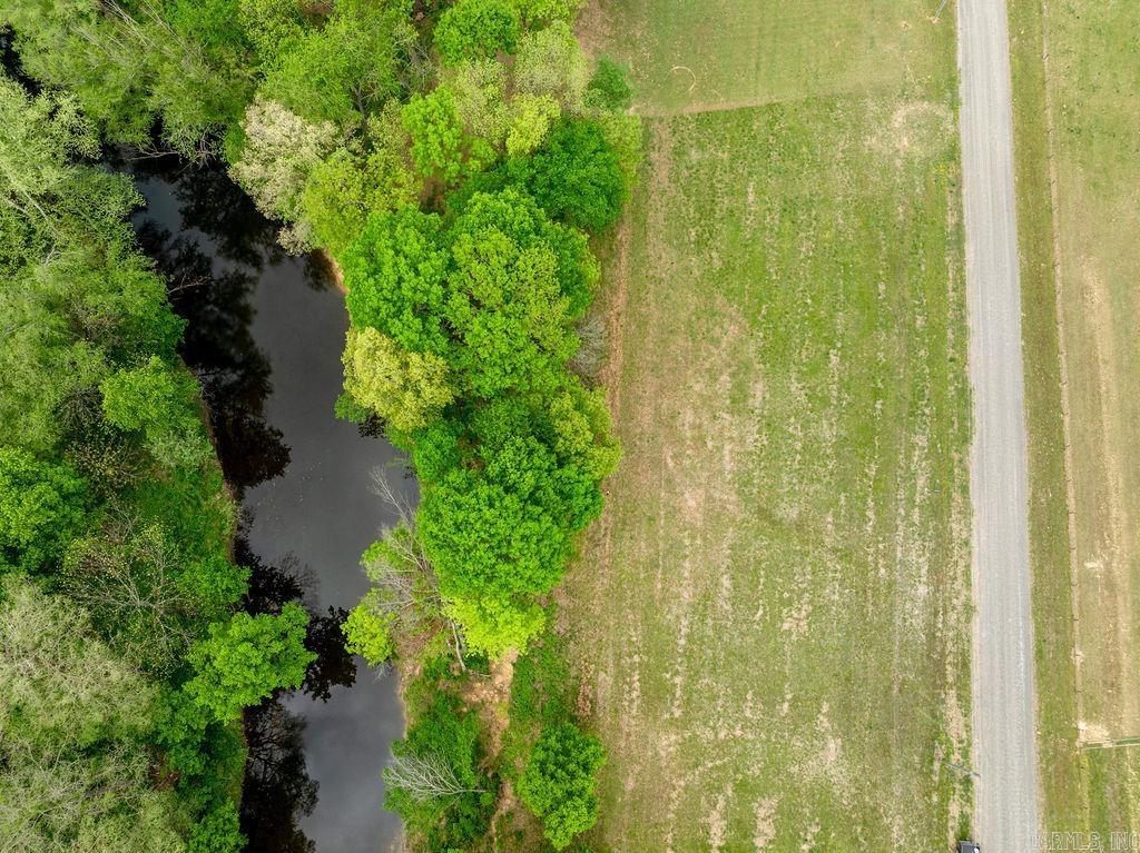 000 Sunshine Property Photo 15