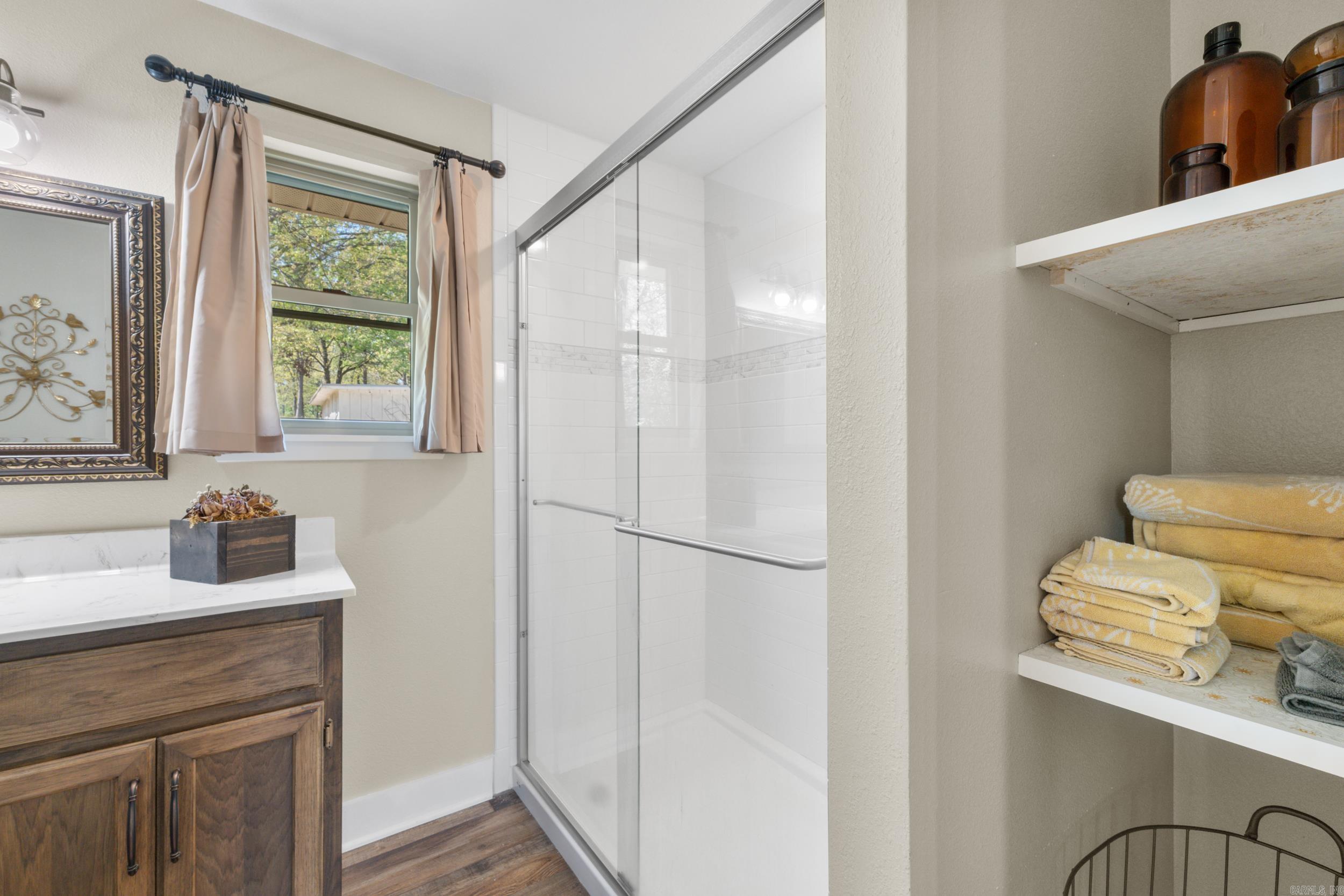 399 Shore Drive Property Photo 19