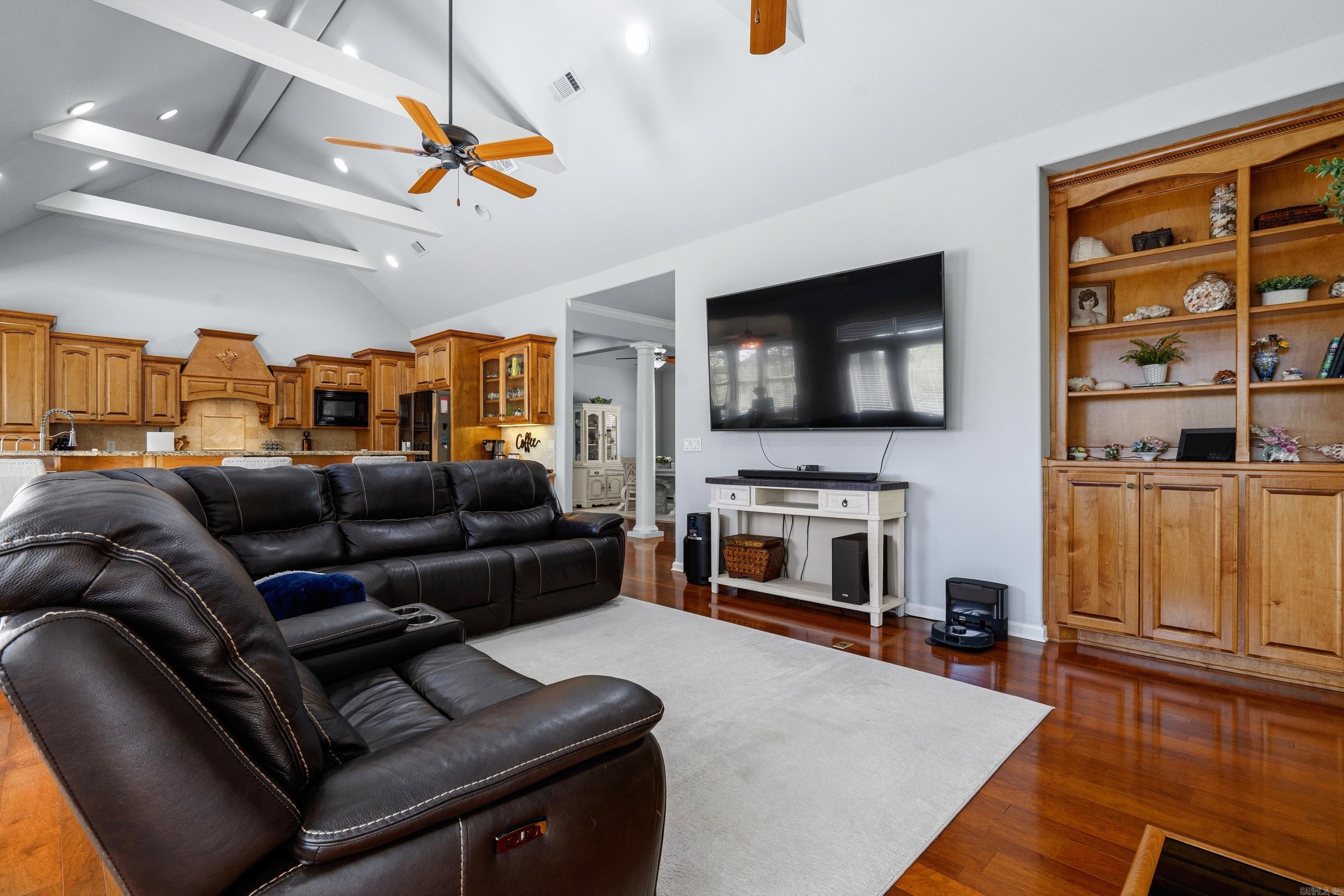 7 Aventura Trace Property Photo 12