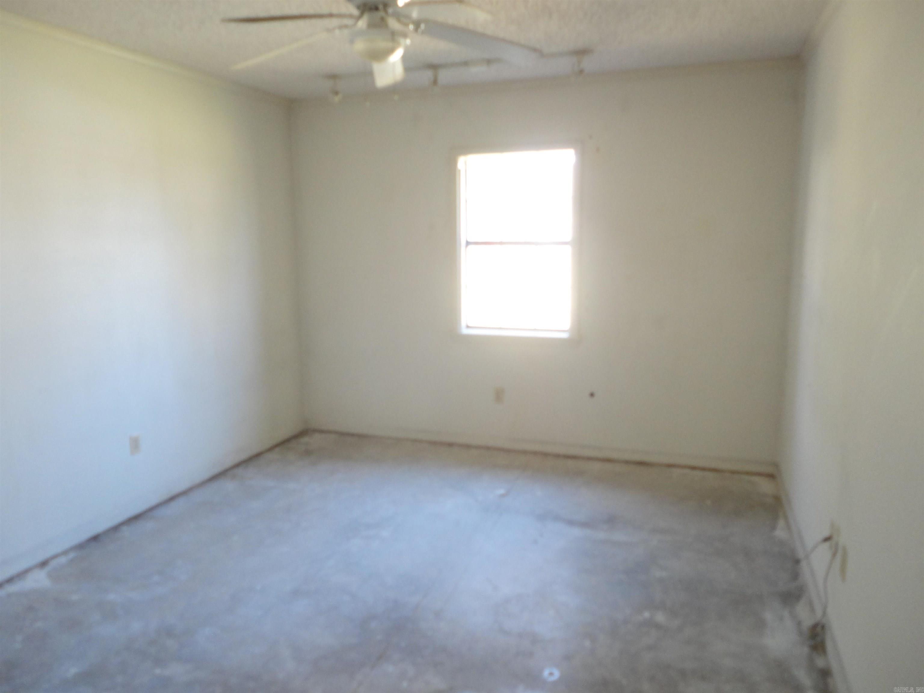 12 Regency Lane Property Photo 26