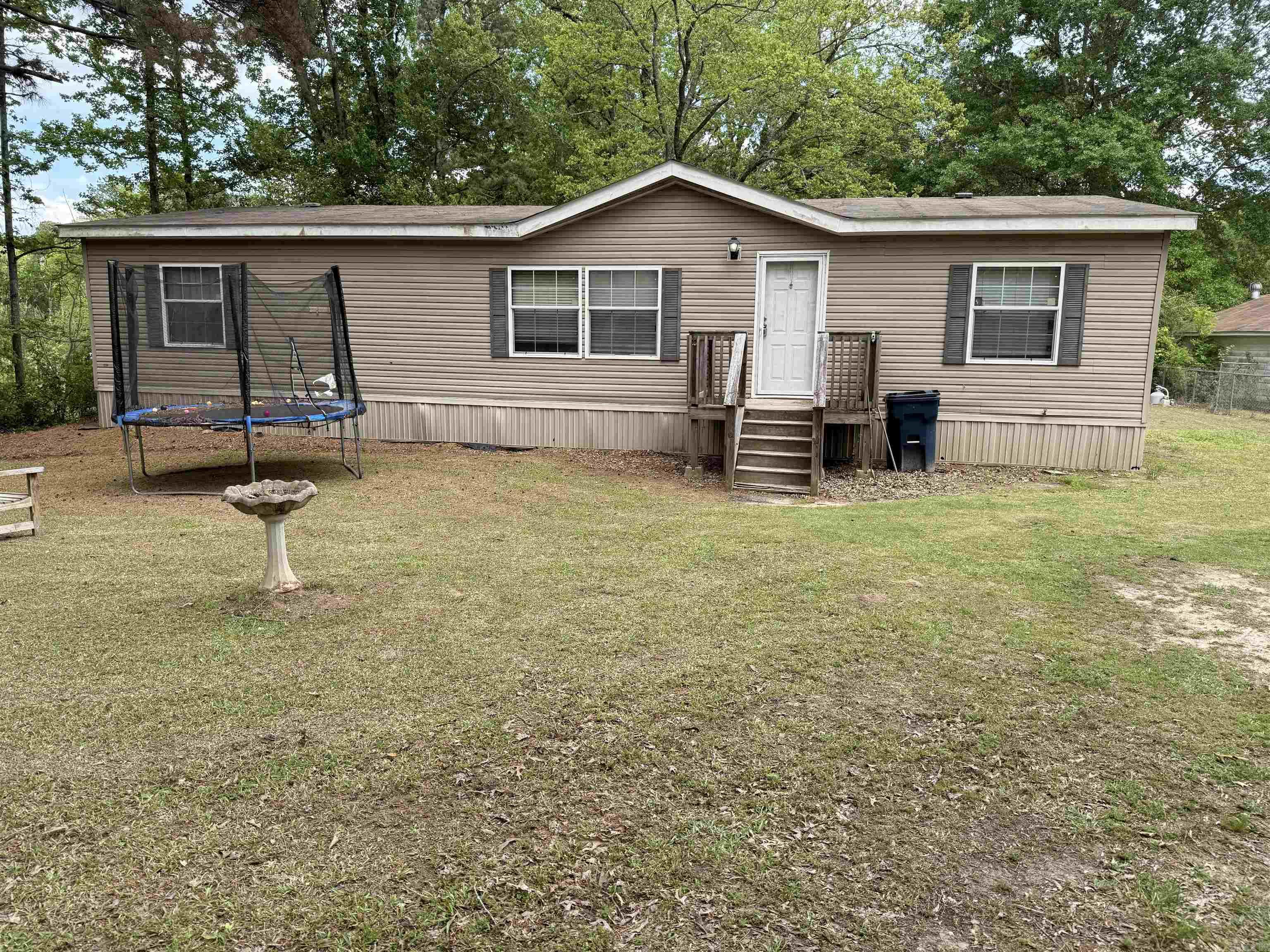 10227 Brown Cemetery Road Property Photo 1