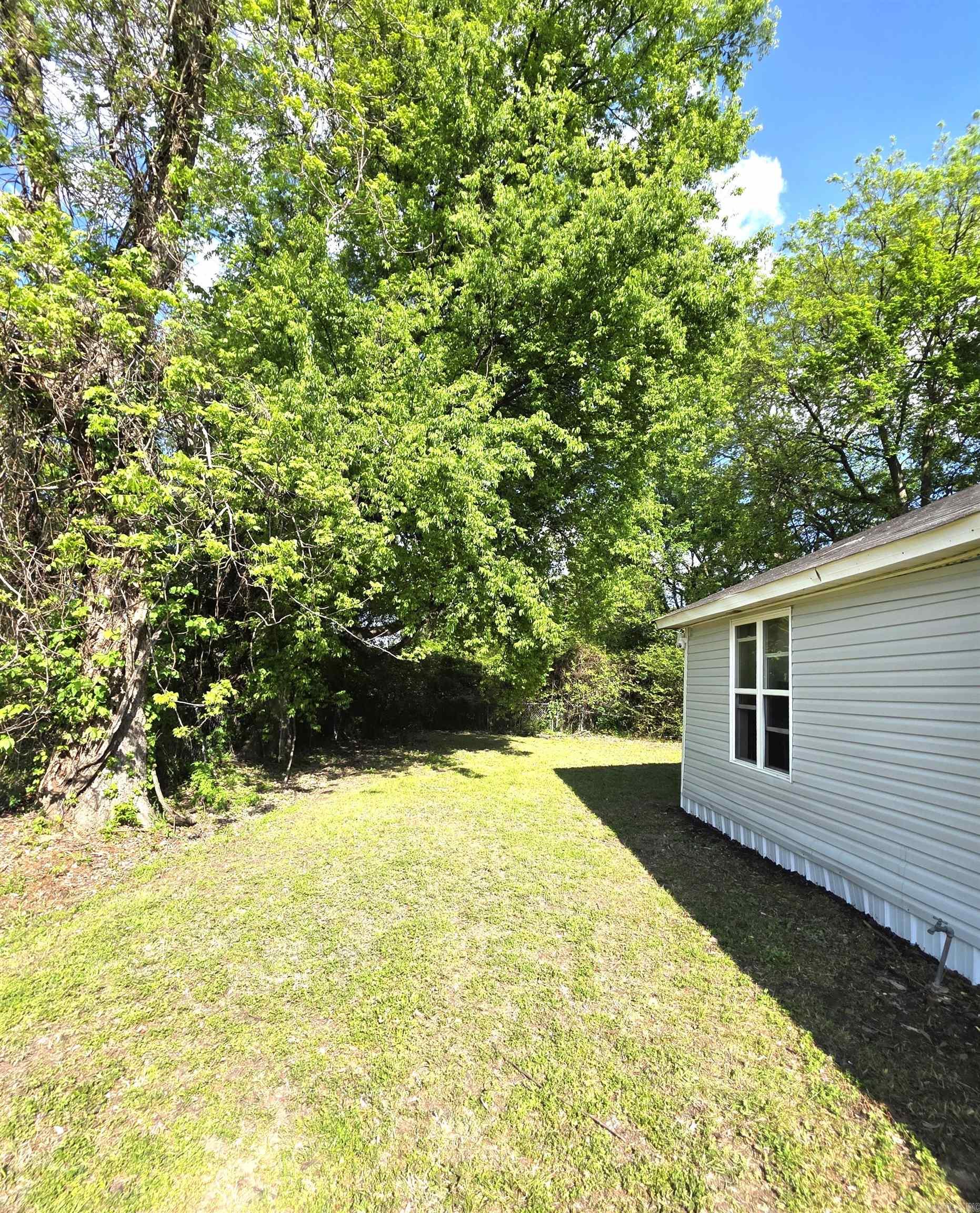 515 S Louisiana Property Photo 4