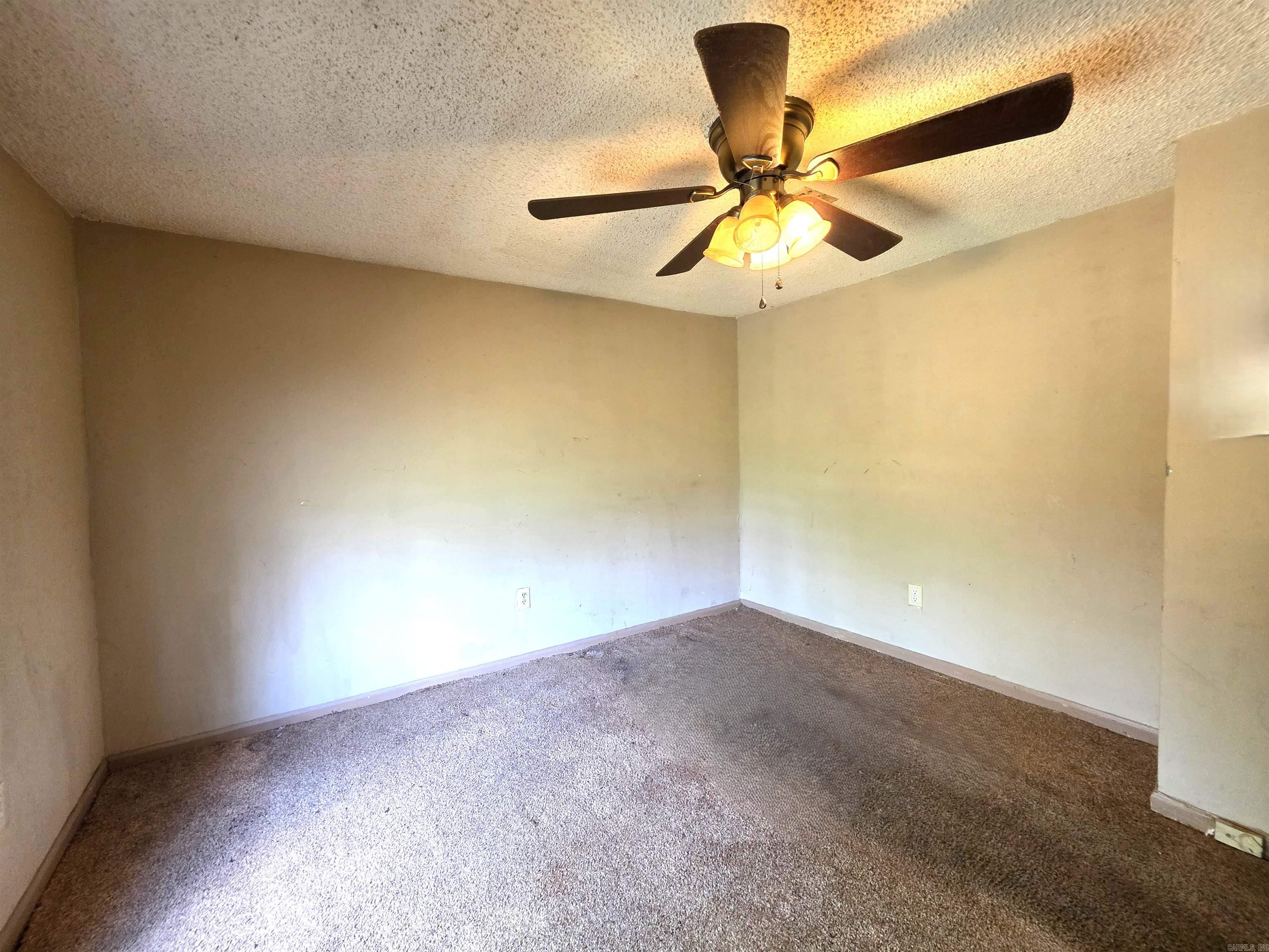 515 S Louisiana Property Photo 8
