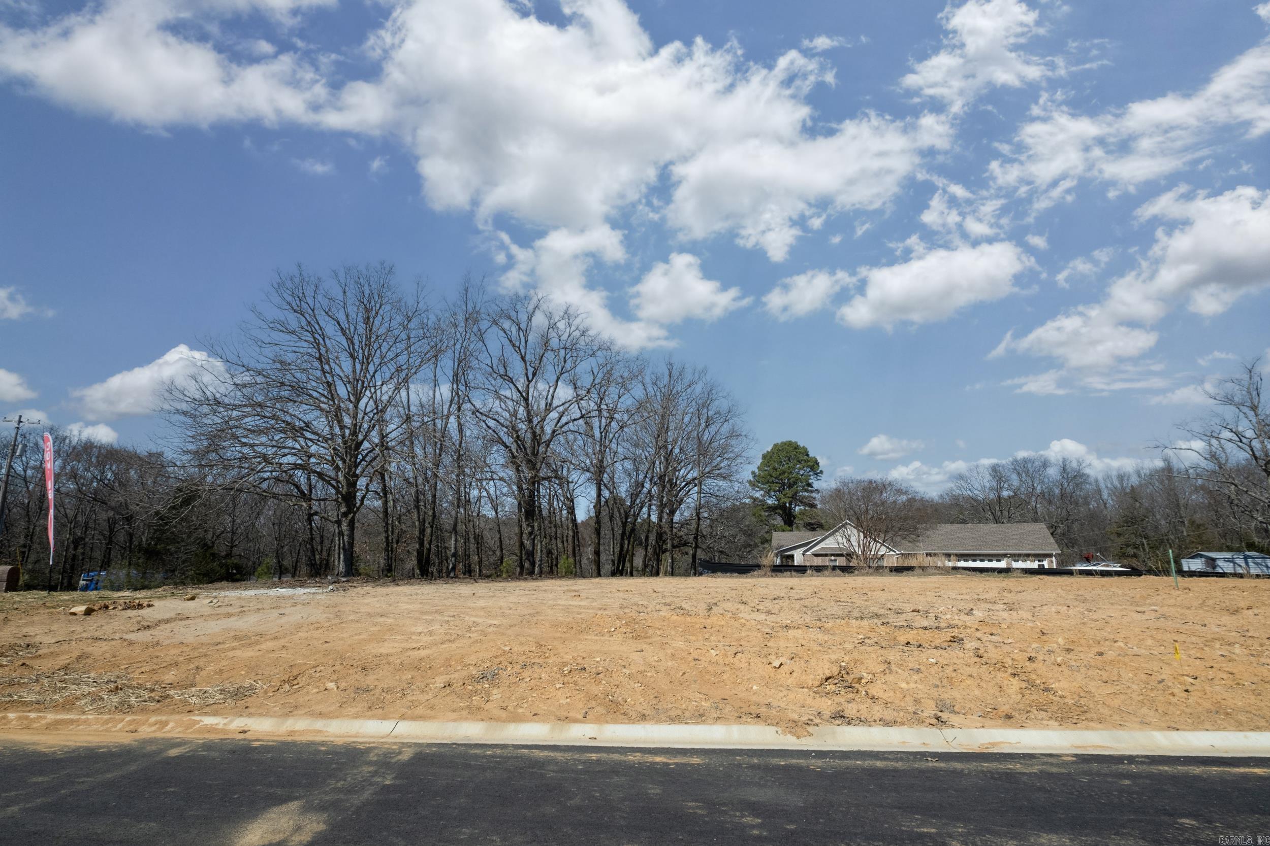 100 Glade Drive Property Photo 5