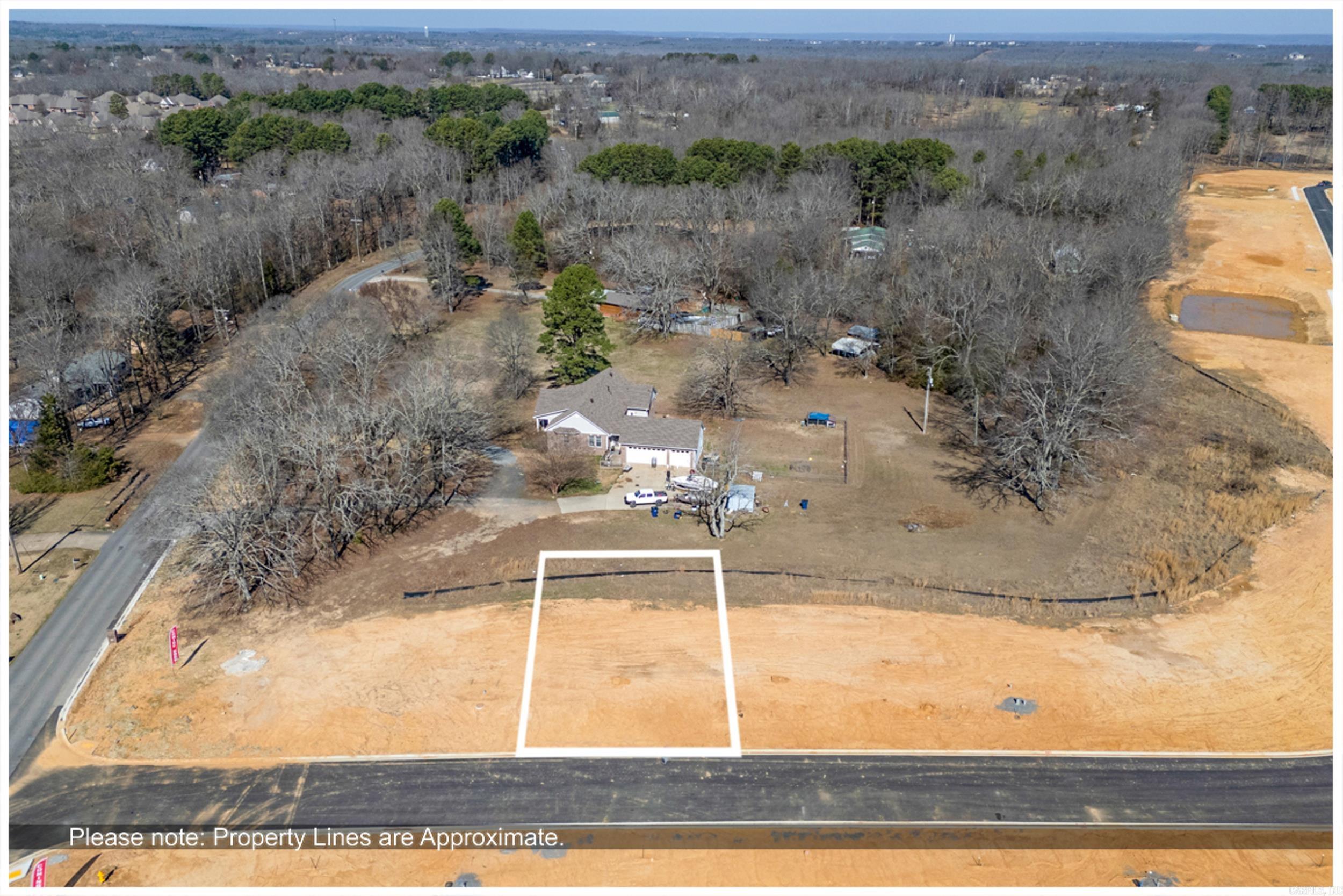 102 Glade Drive Property Photo 1