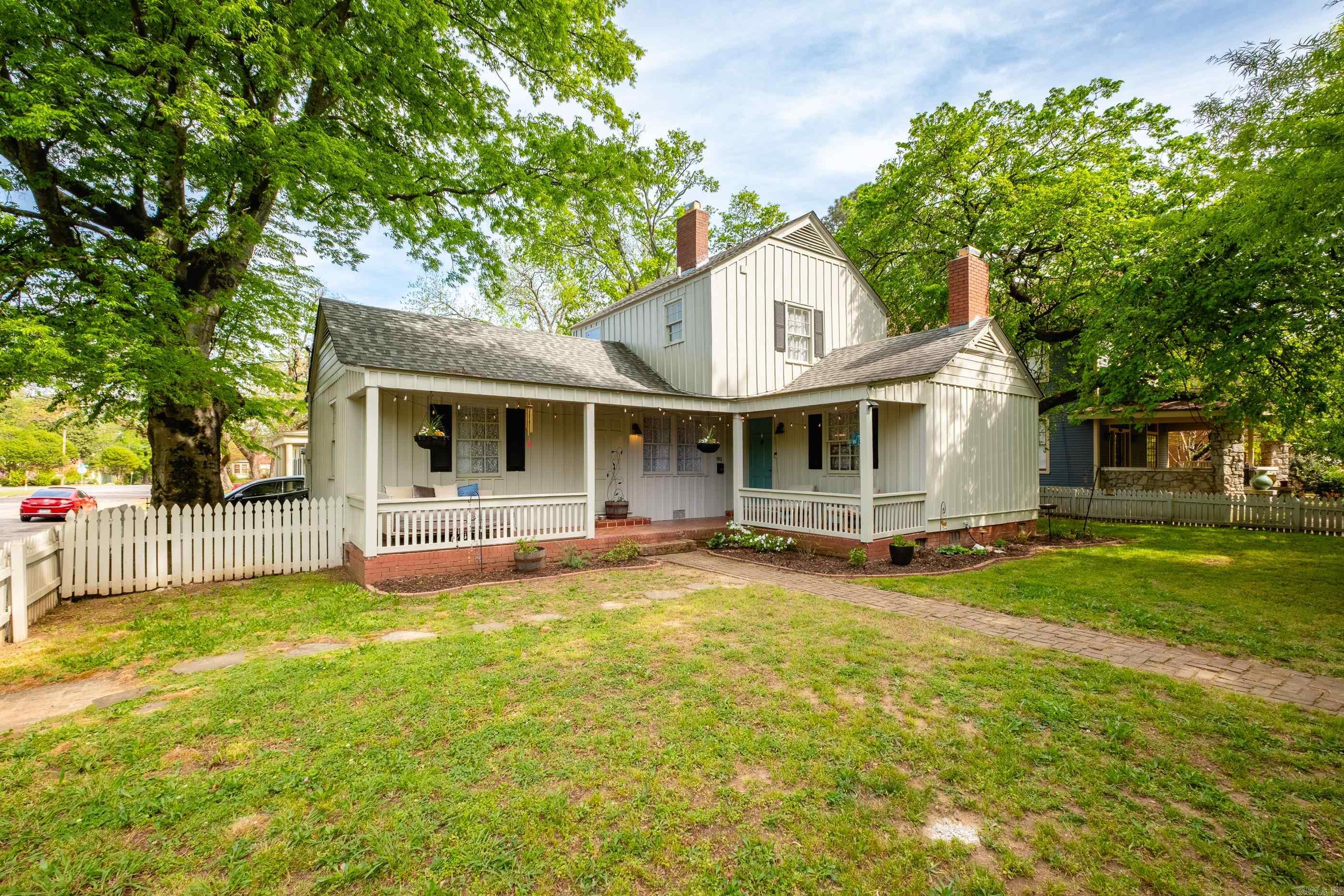1901 S Arch Street Property Photo 1