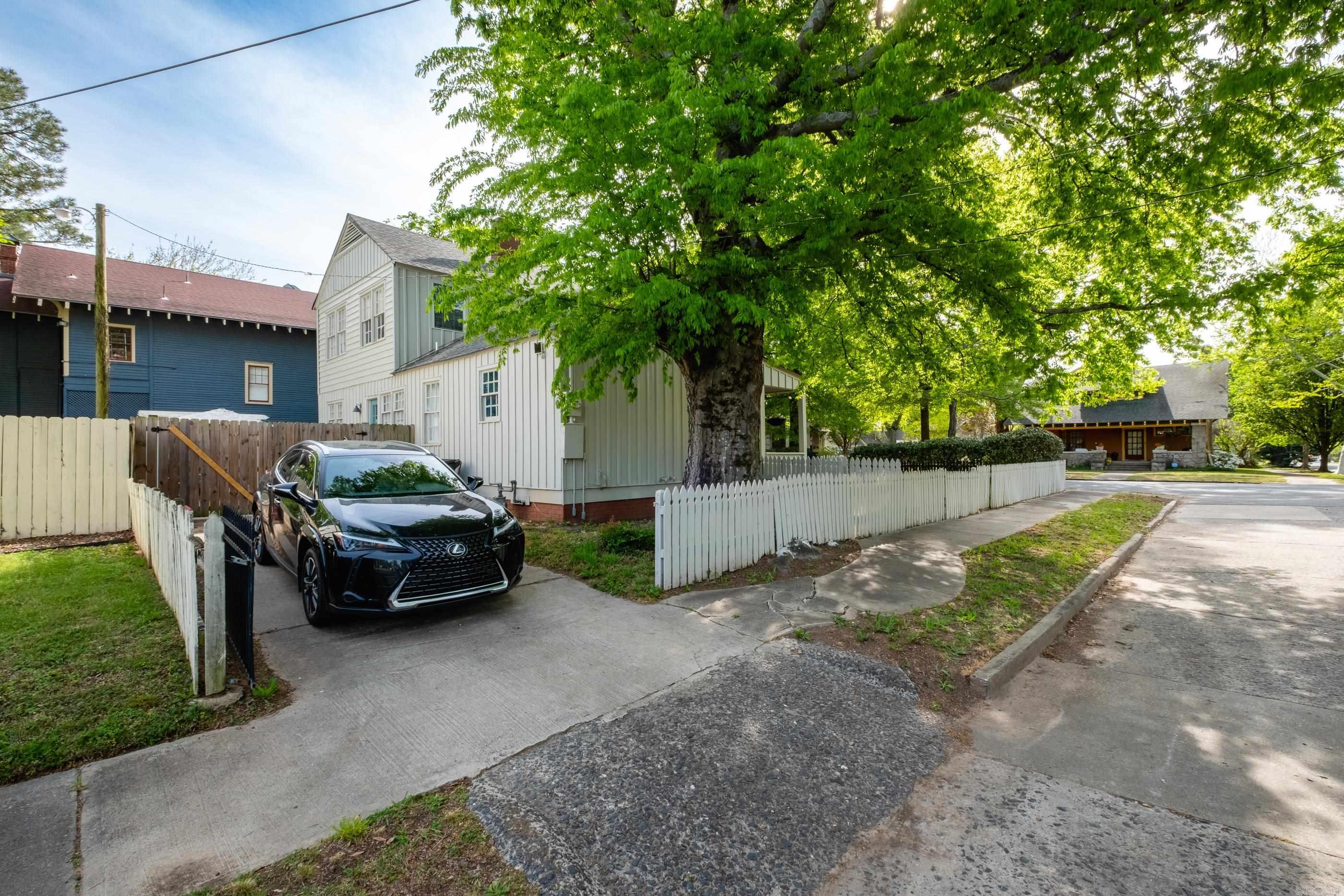 1901 S Arch Street Property Photo 34