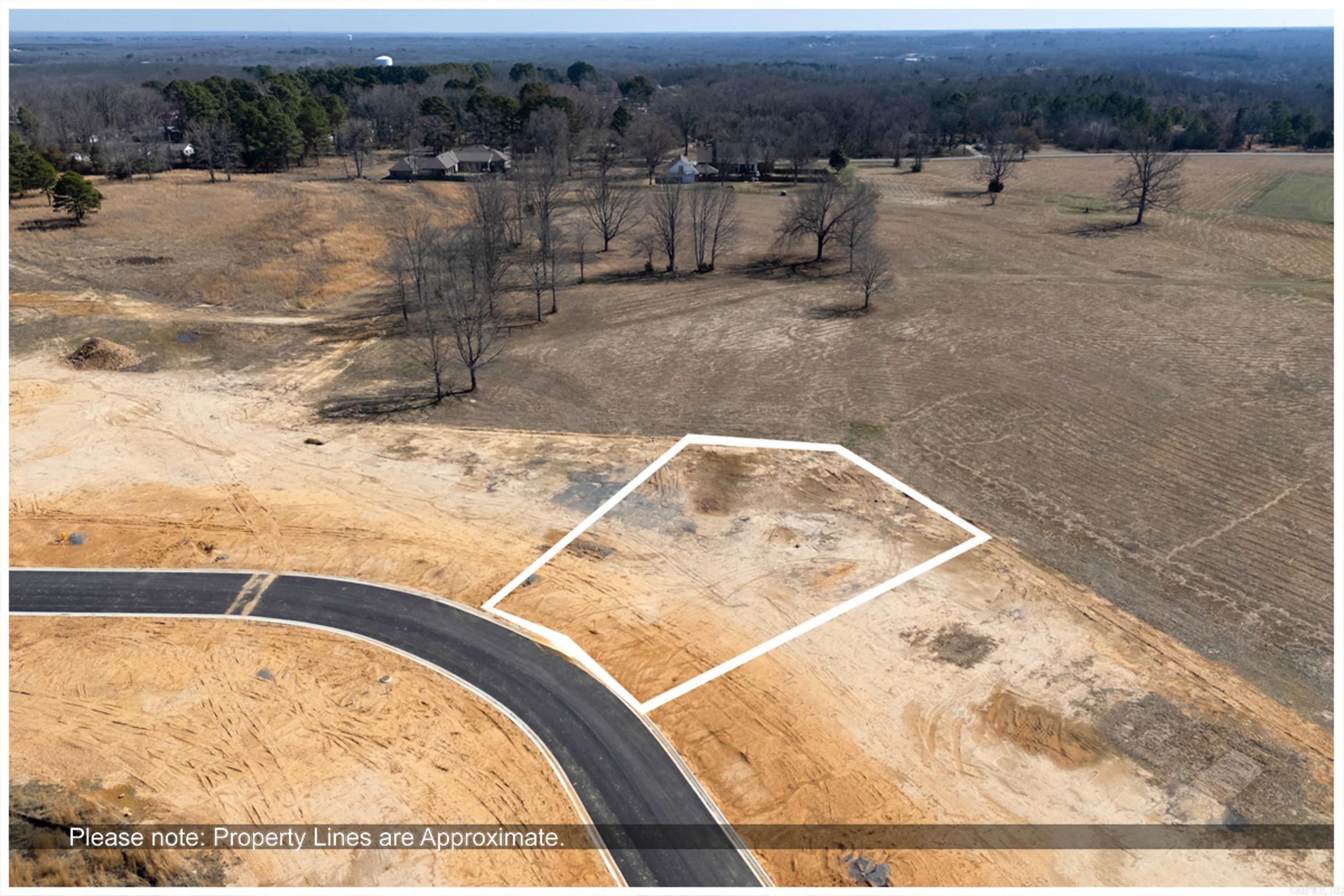 109 Glade Drive Property Photo 2