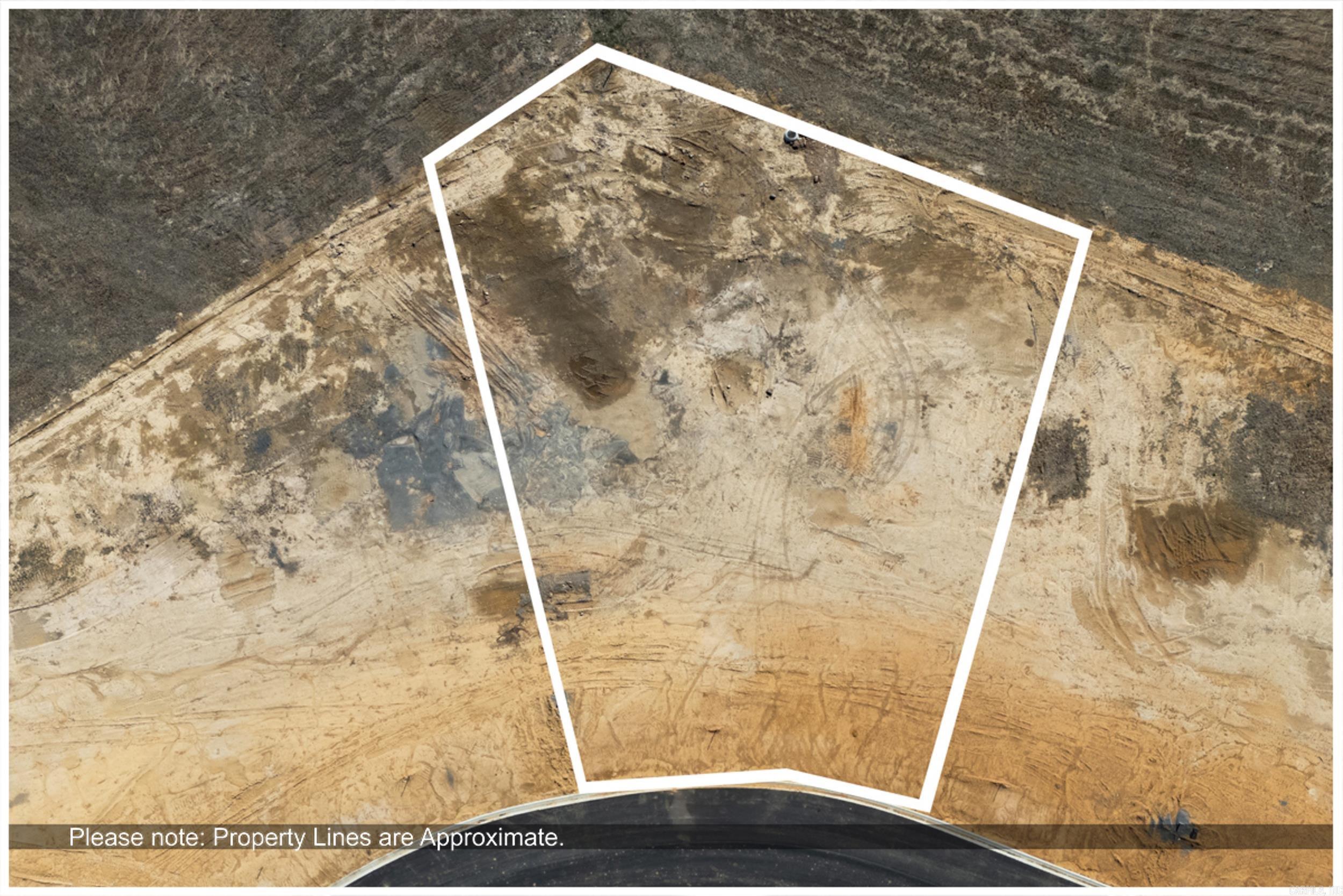 109 Glade Drive Property Photo 3