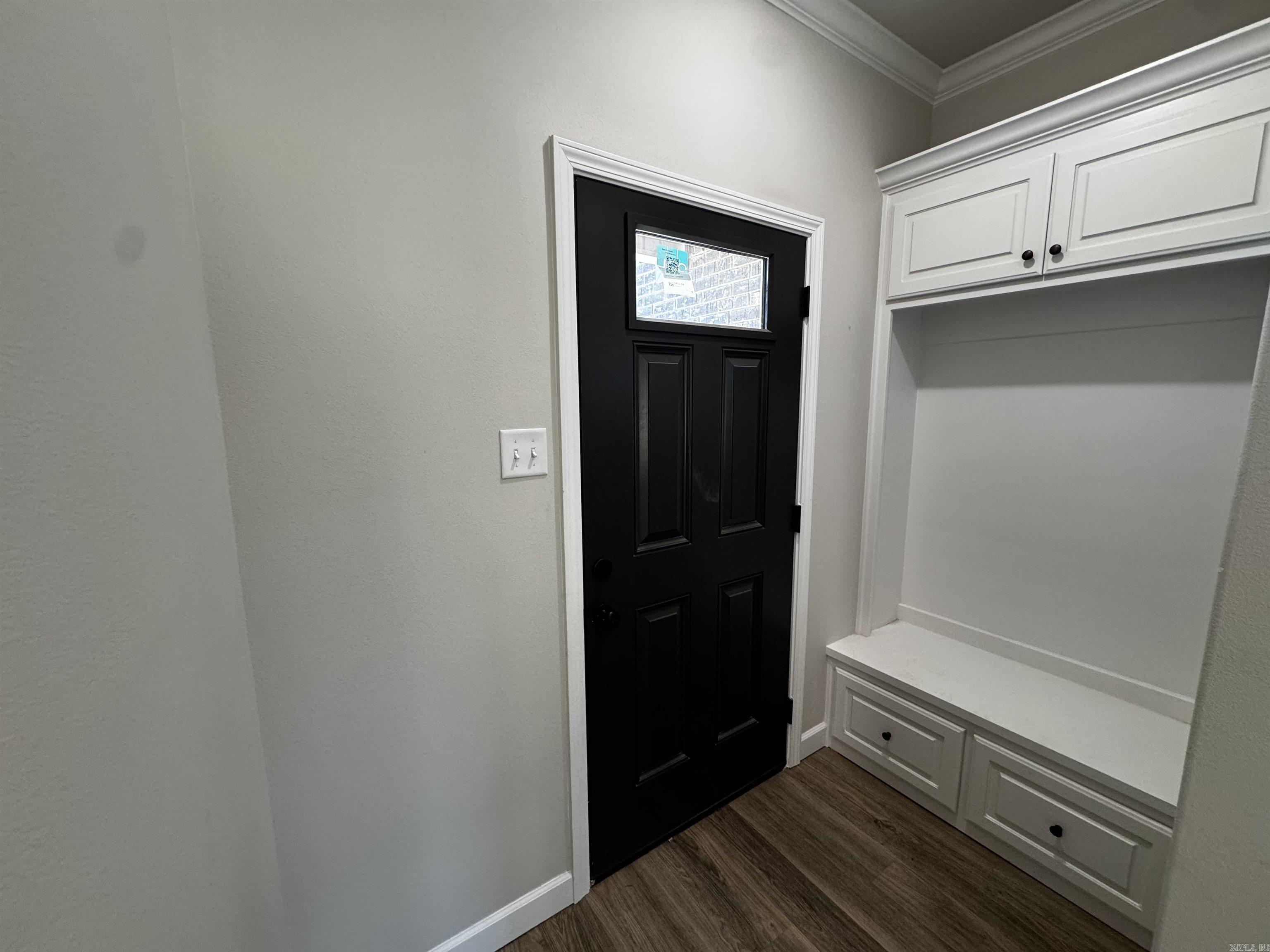2022 Skylark Drive Property Photo 2