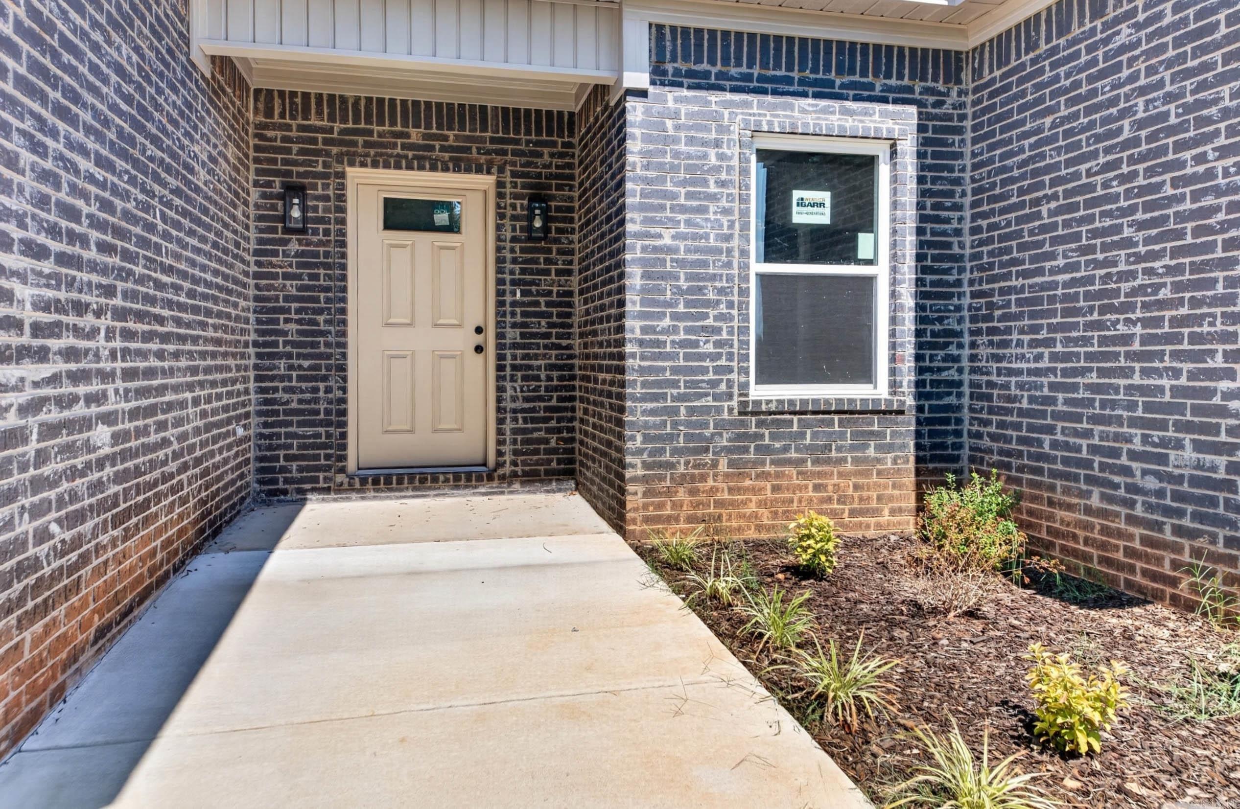 2022 Skylark Drive Property Photo 2