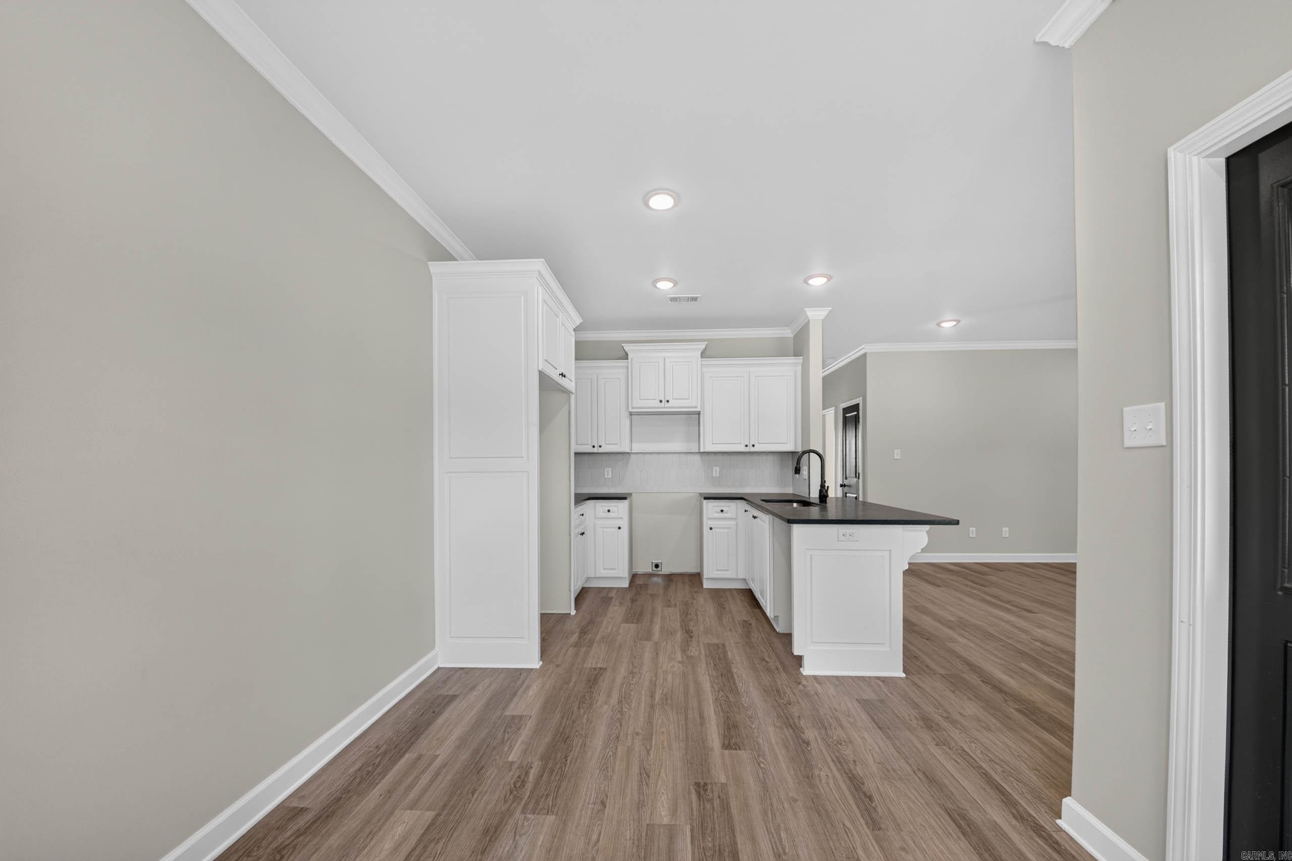 2022 Skylark Drive Property Photo 8