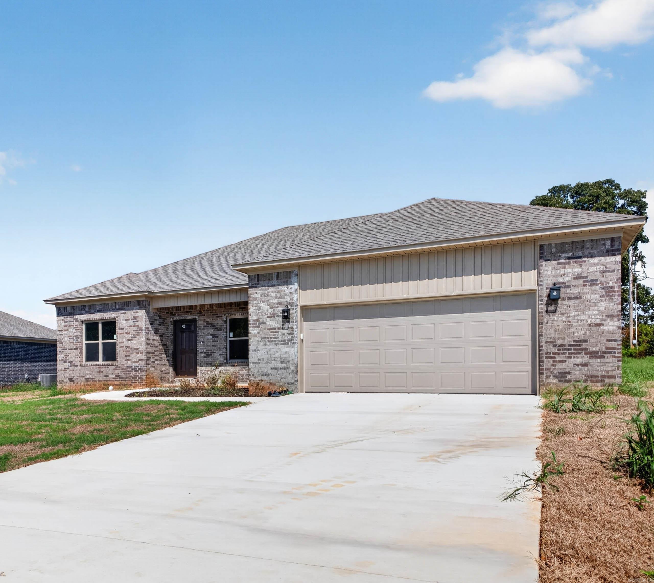 2020 Skylark Drive Property Photo 2