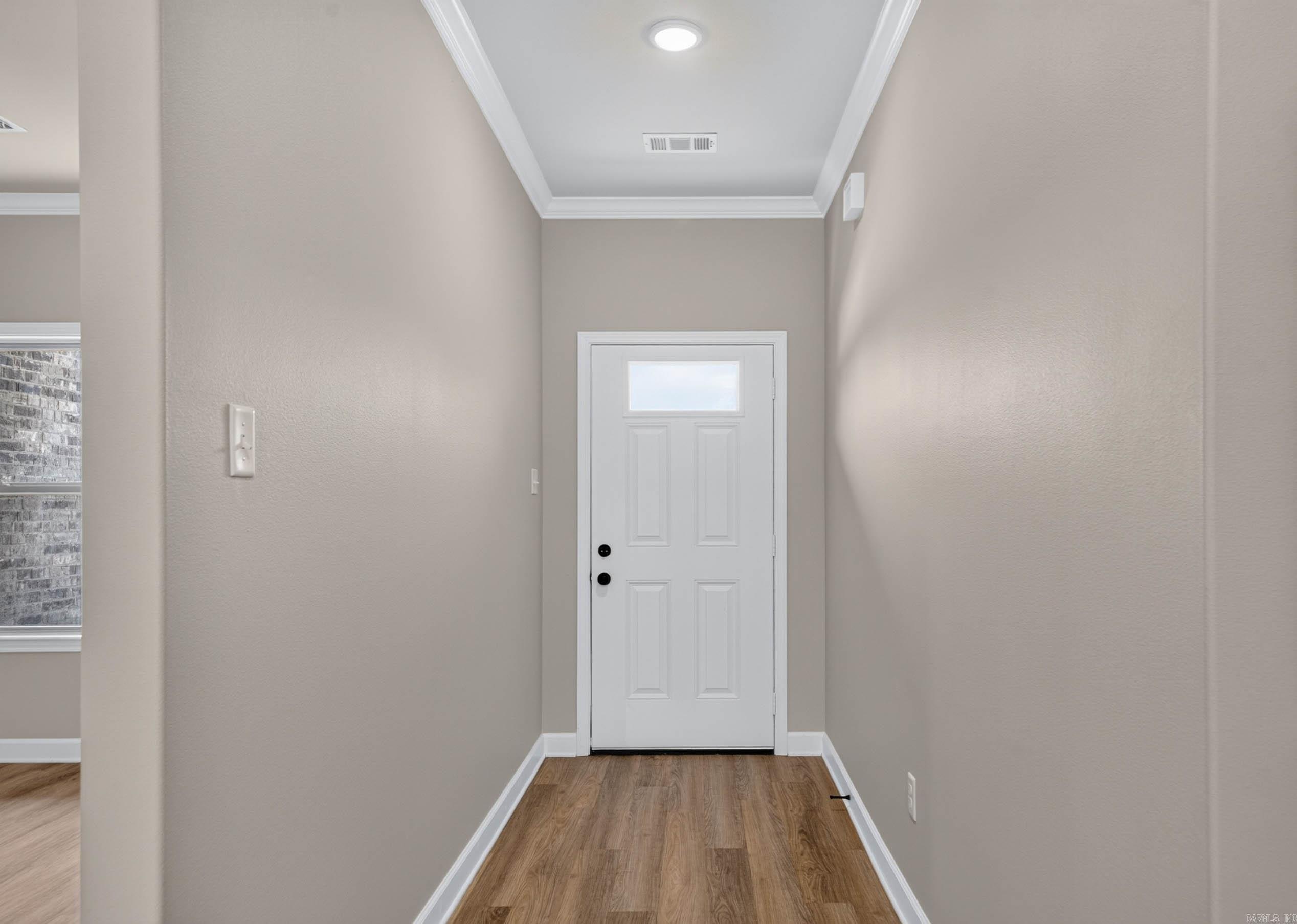 2020 Skylark Drive Property Photo 5